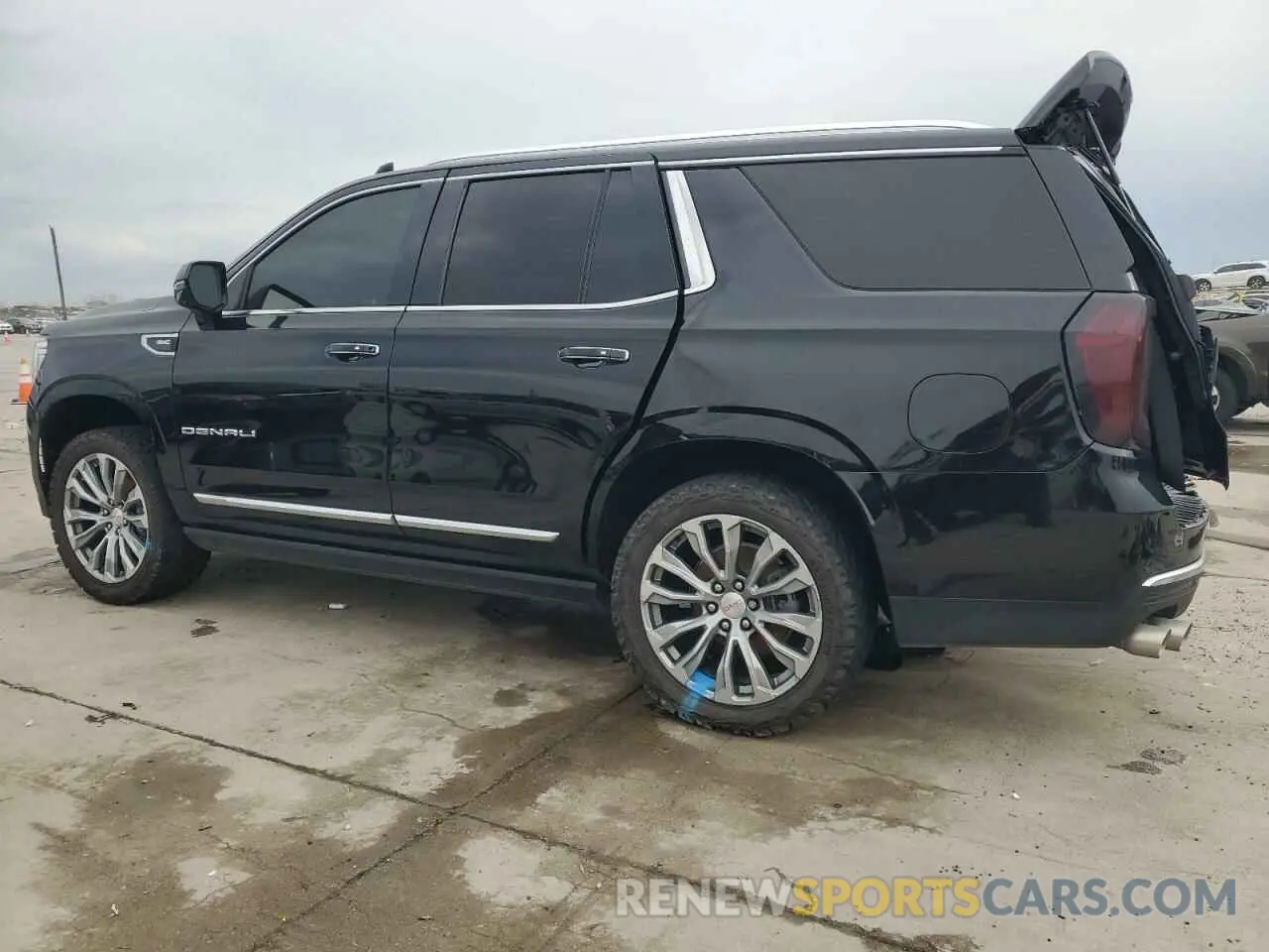 2 fotografías del automóvil dañado 1GKS2DKL0MR149581 GMC YUKON 2021