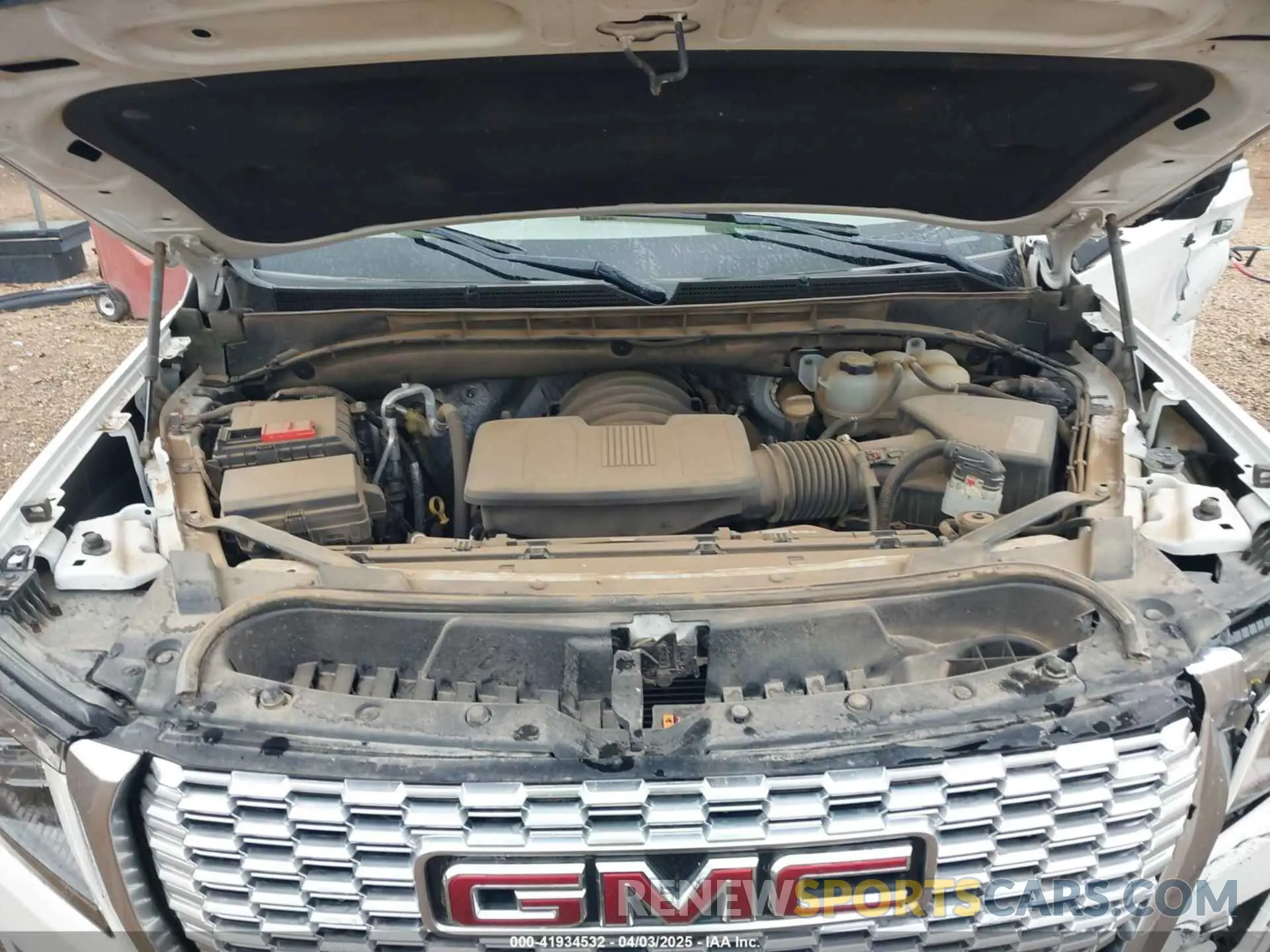 10 fotografías del automóvil dañado 1GKS2DKL0MR178210 GMC YUKON 2021