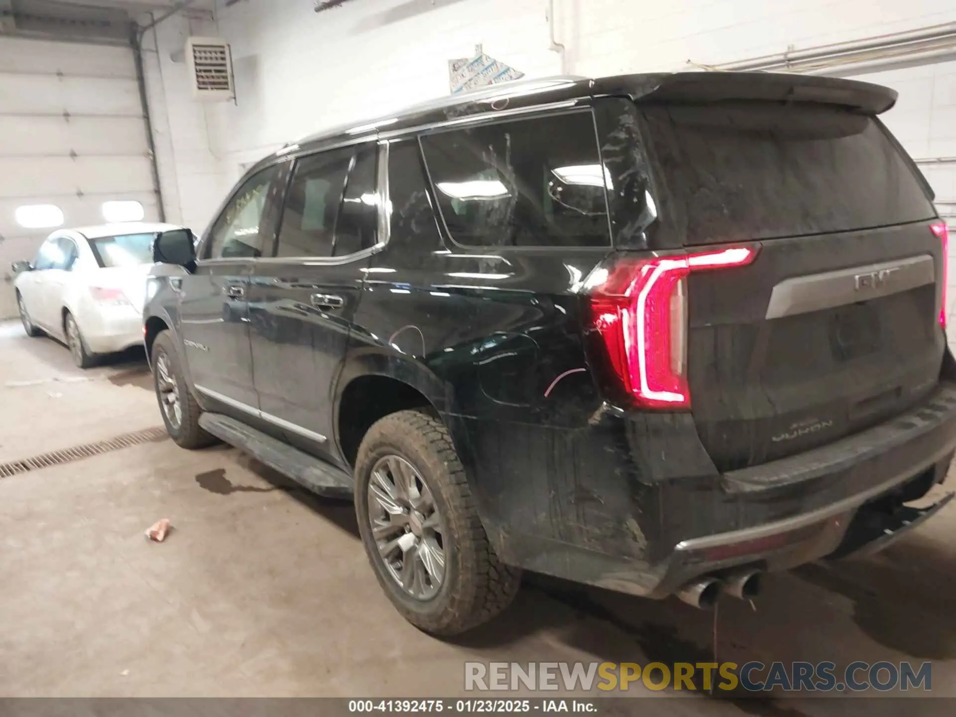 3 fotografías del automóvil dañado 1GKS2DKL2MR432564 GMC YUKON 2021