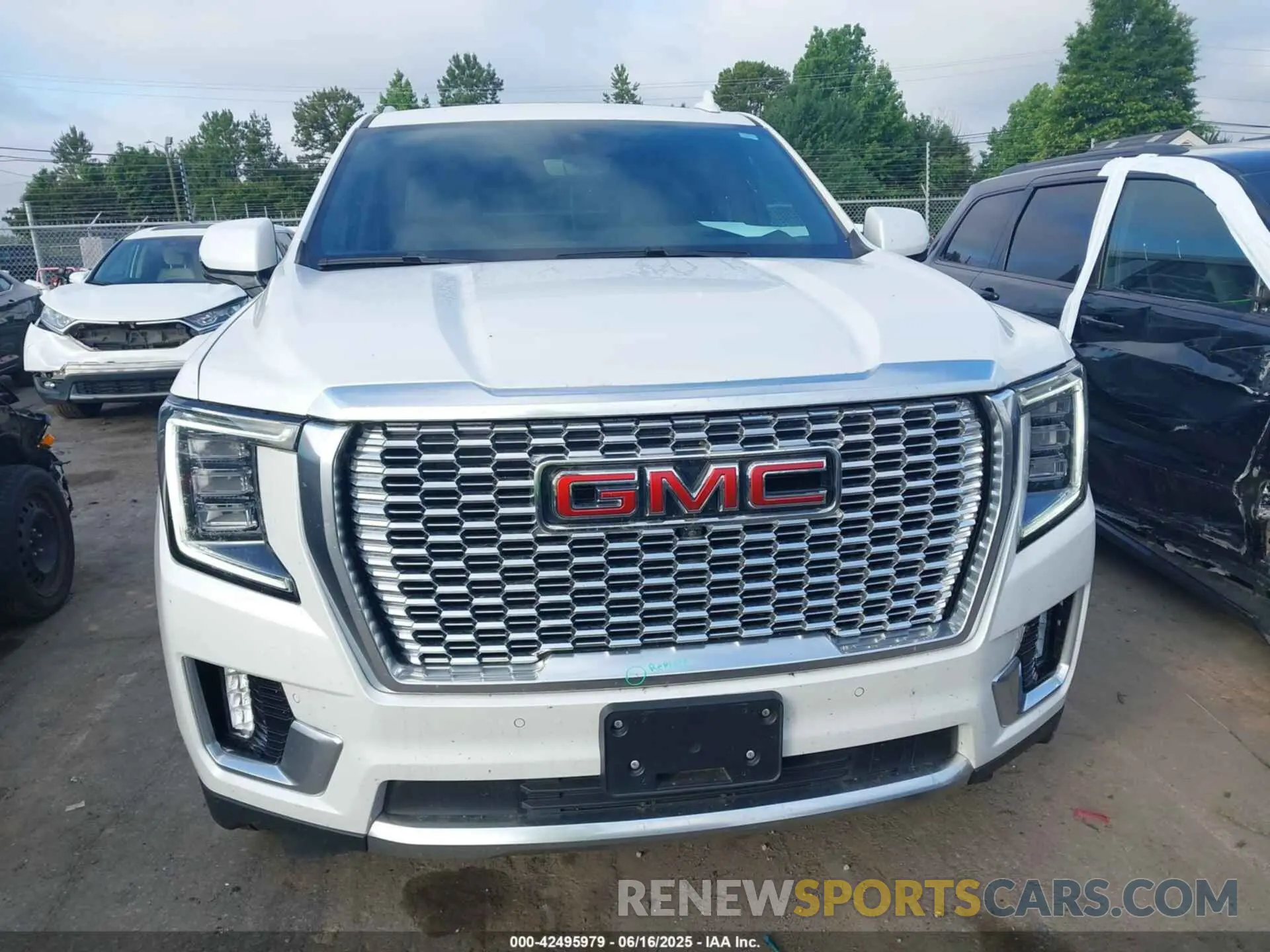 6 fotografías del automóvil dañado 1GKS2DKL2MR446965 GMC YUKON 2021