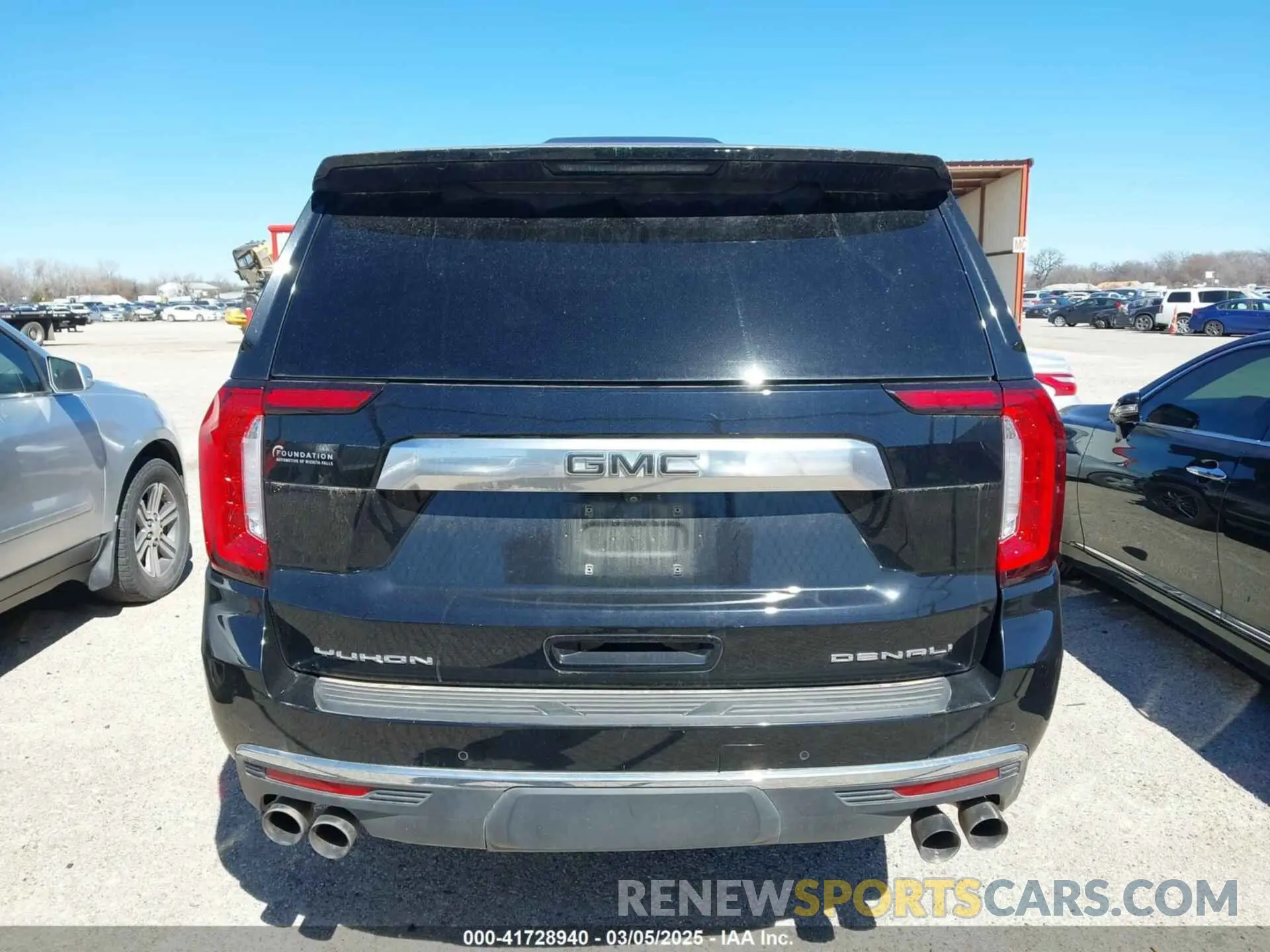 16 fotografías del automóvil dañado 1GKS2DKL3MR409536 GMC YUKON 2021