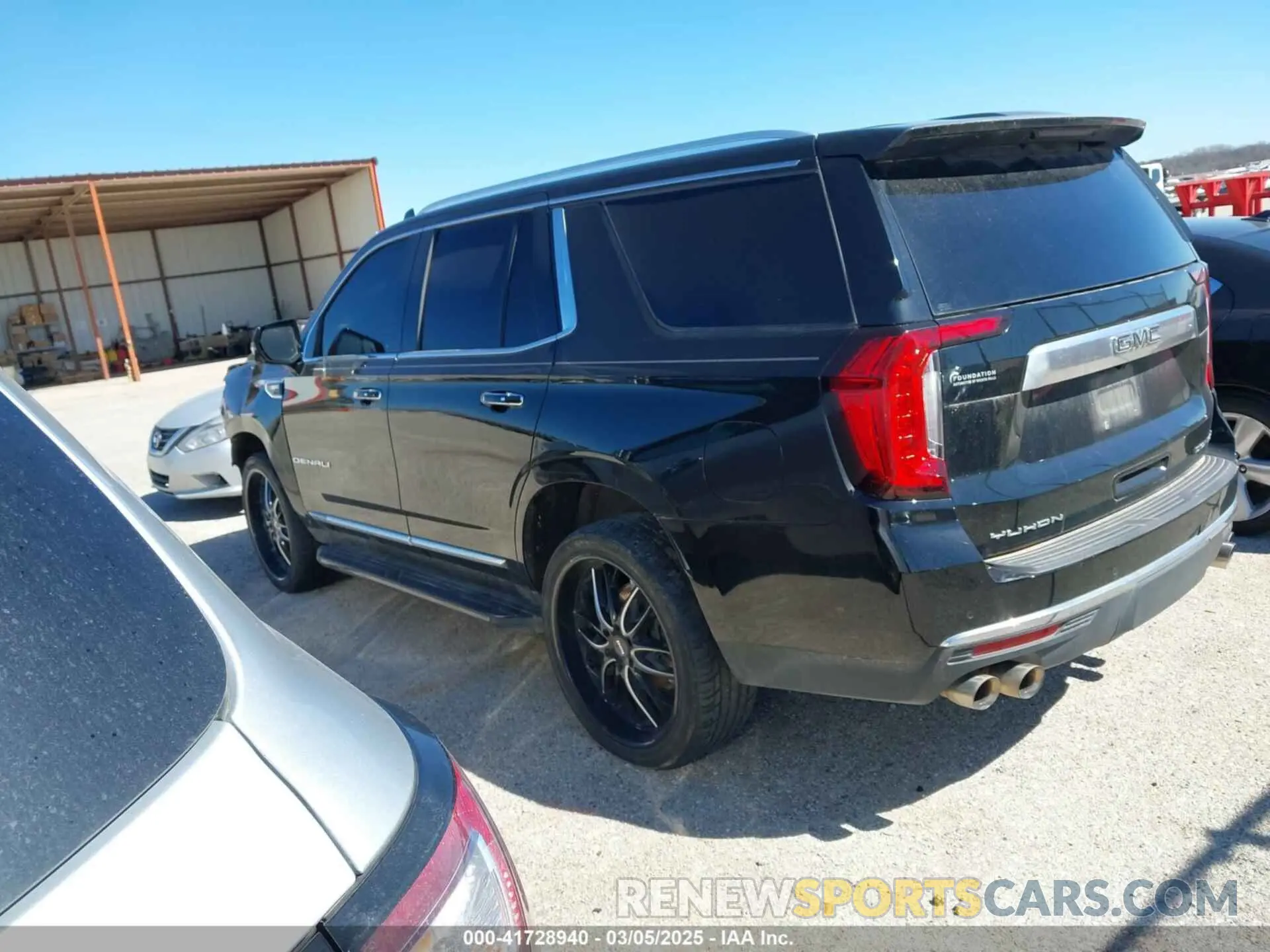 3 fotografías del automóvil dañado 1GKS2DKL3MR409536 GMC YUKON 2021
