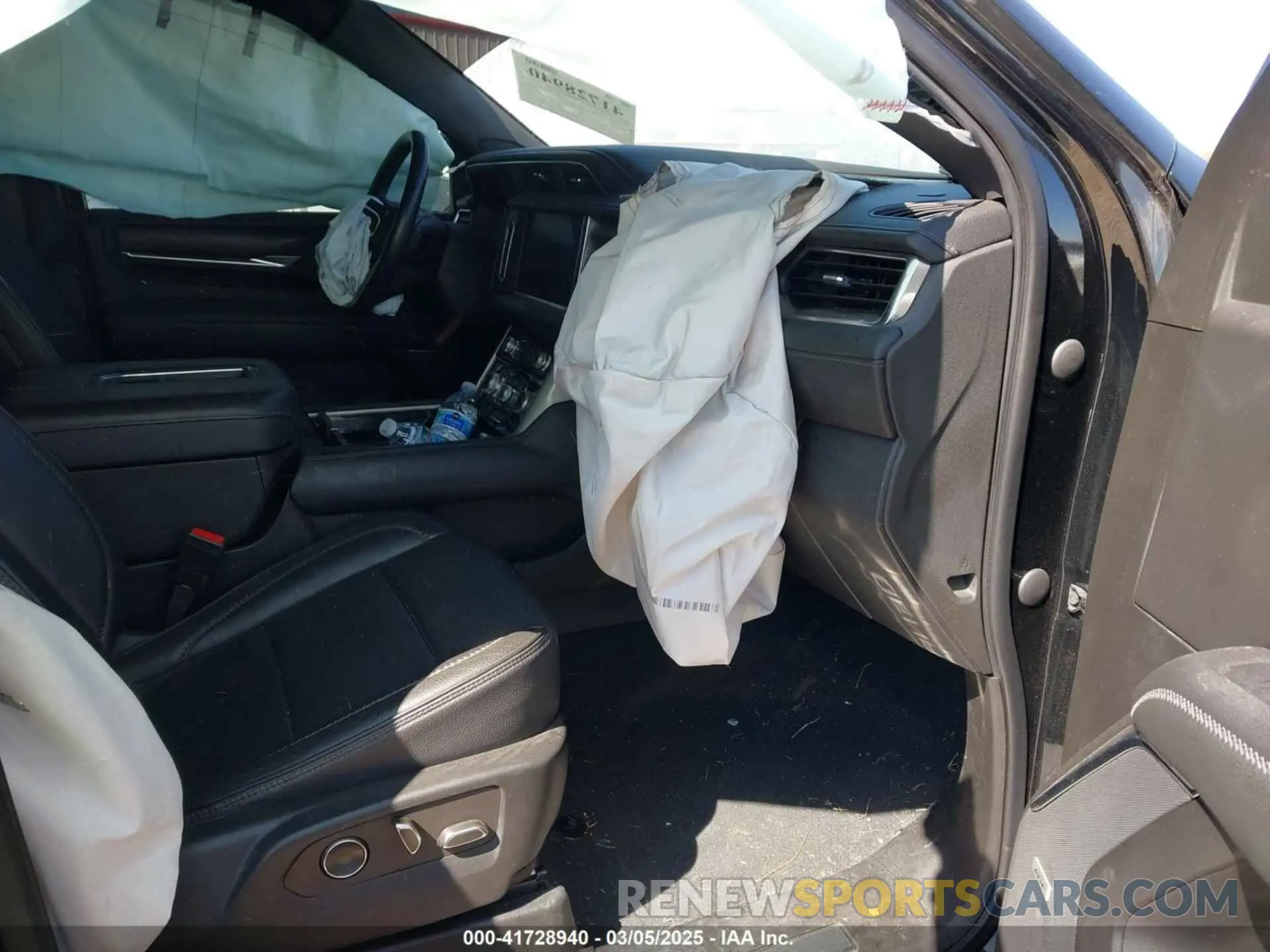 5 fotografías del automóvil dañado 1GKS2DKL3MR409536 GMC YUKON 2021