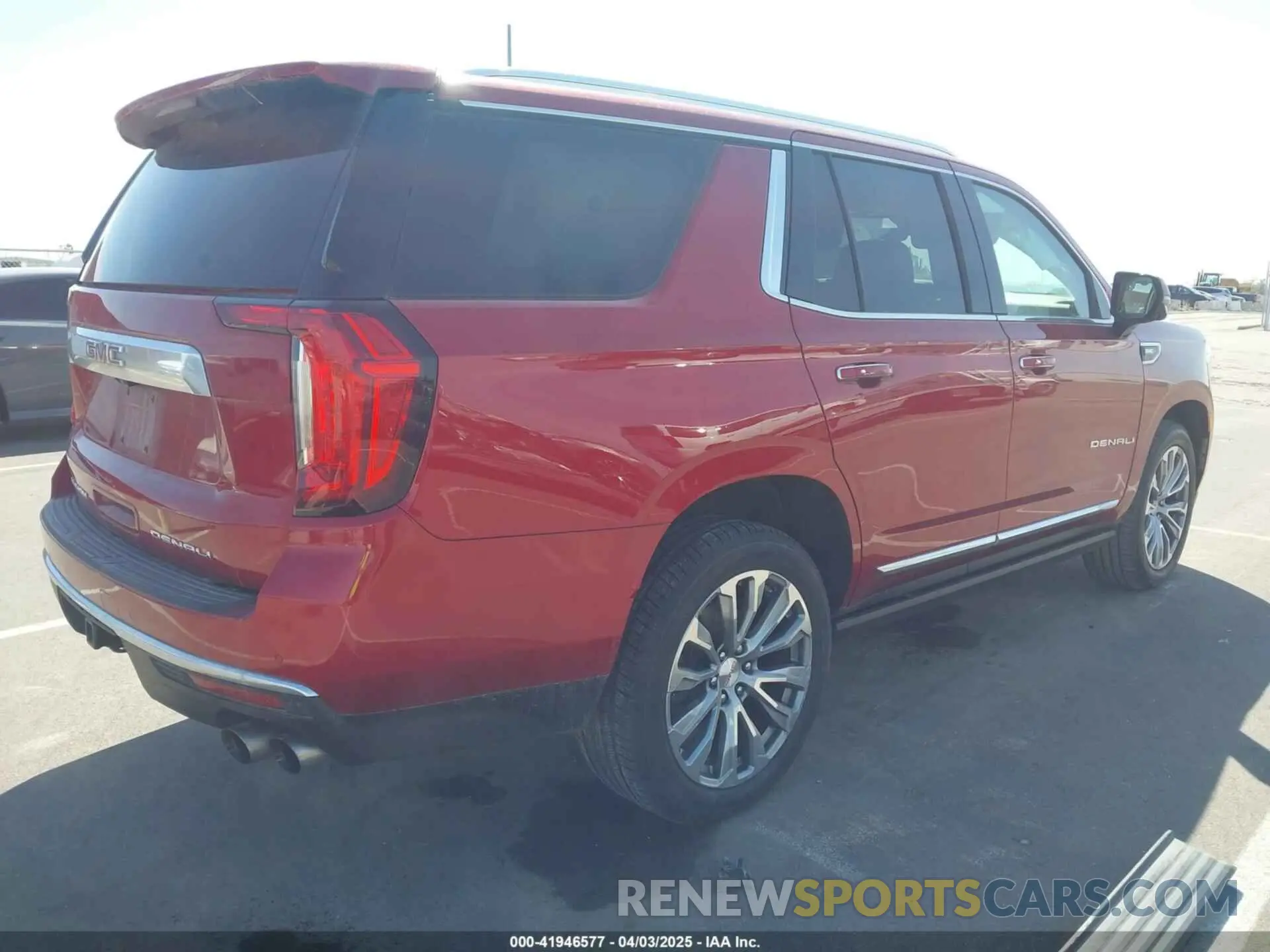 4 fotografías del automóvil dañado 1GKS2DKL4MR333308 GMC YUKON 2021