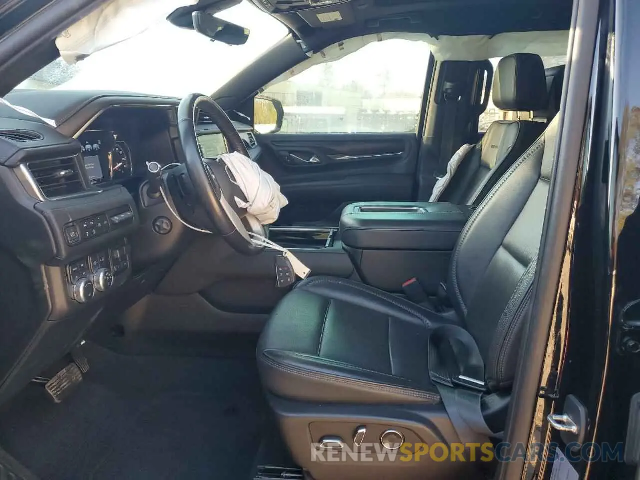 7 fotografías del automóvil dañado 1GKS2DKL5MR171592 GMC YUKON 2021
