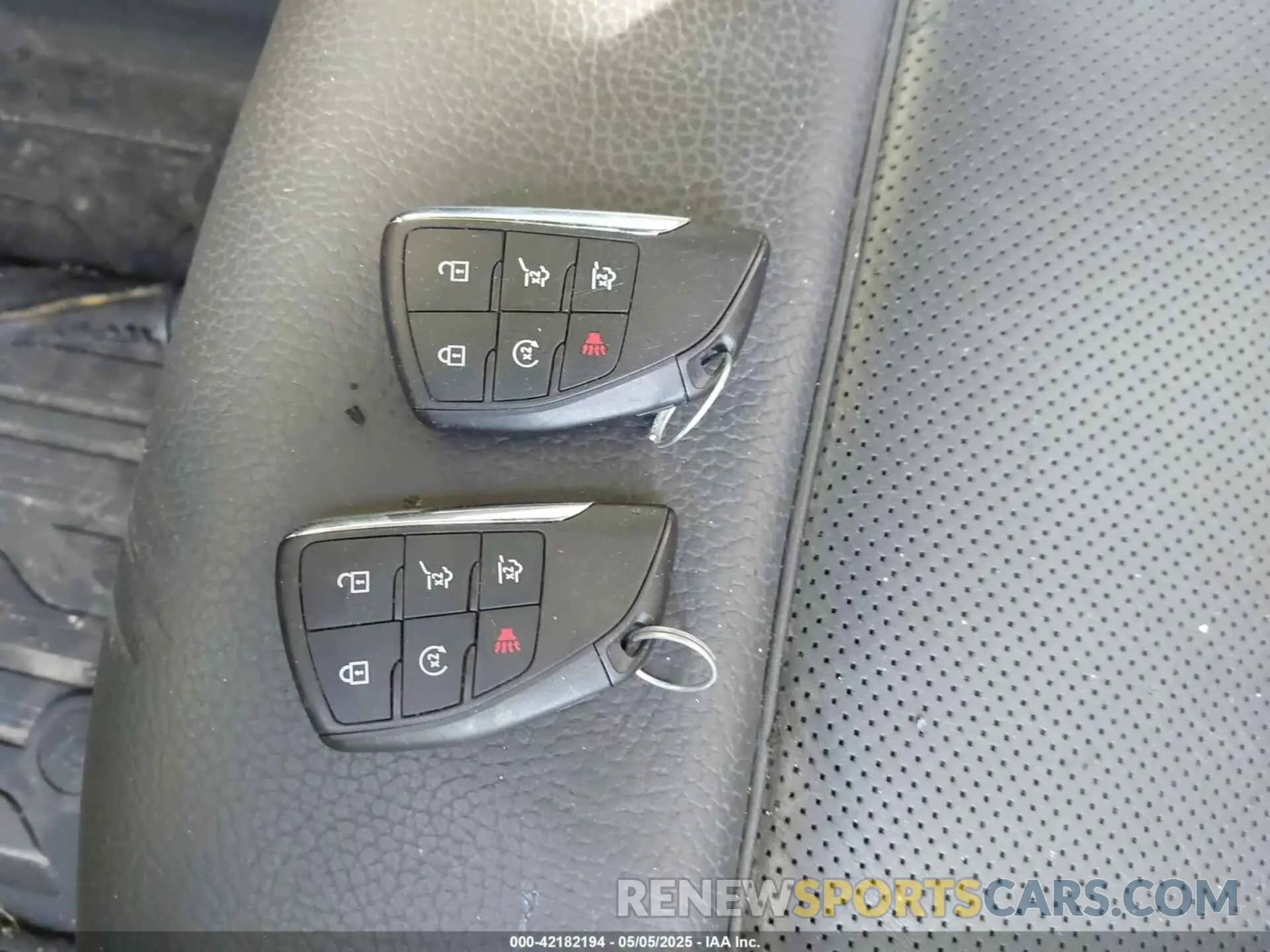 11 fotografías del automóvil dañado 1GKS2DKL7MR467018 GMC YUKON 2021