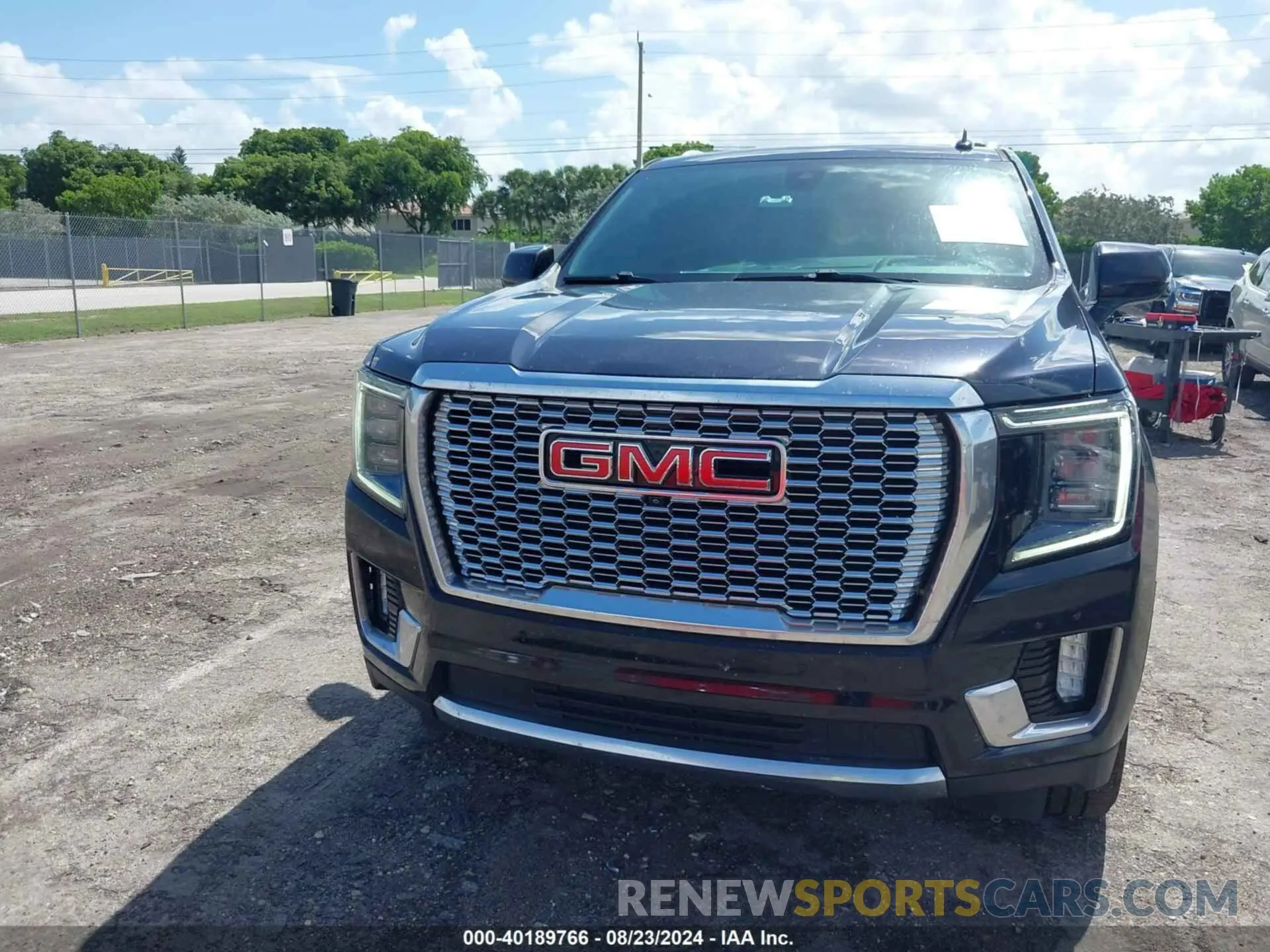 12 fotografías del automóvil dañado 1GKS2DKL7MR471280 GMC YUKON 2021