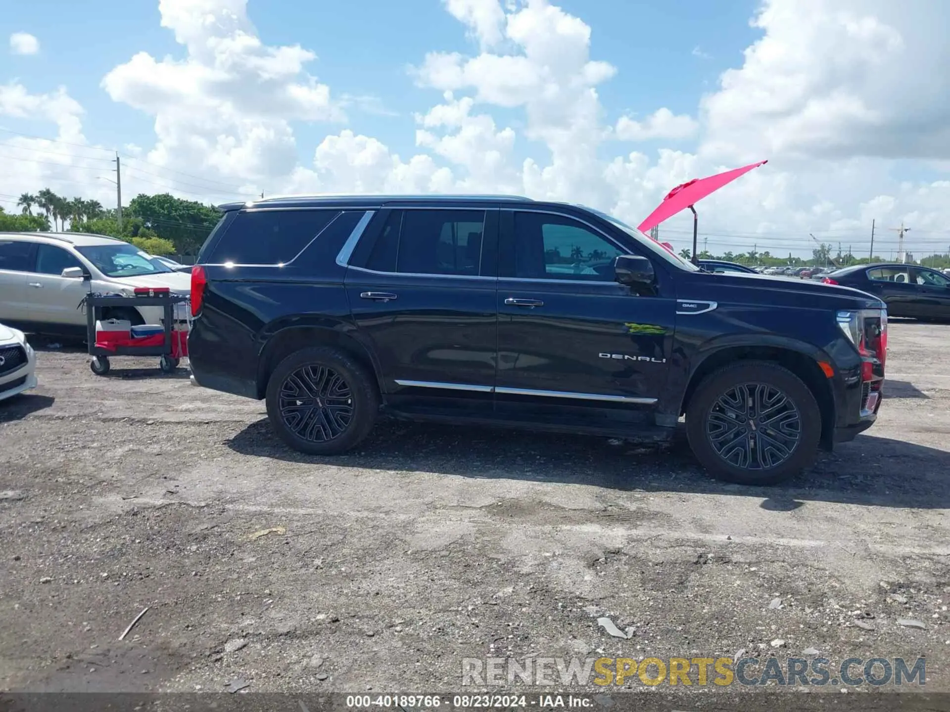 13 fotografías del automóvil dañado 1GKS2DKL7MR471280 GMC YUKON 2021