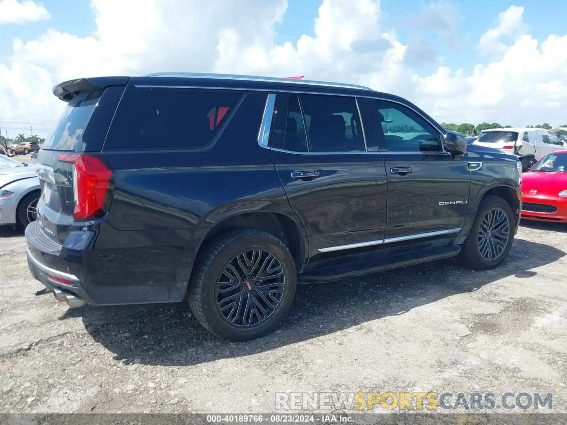 4 fotografías del automóvil dañado 1GKS2DKL7MR471280 GMC YUKON 2021