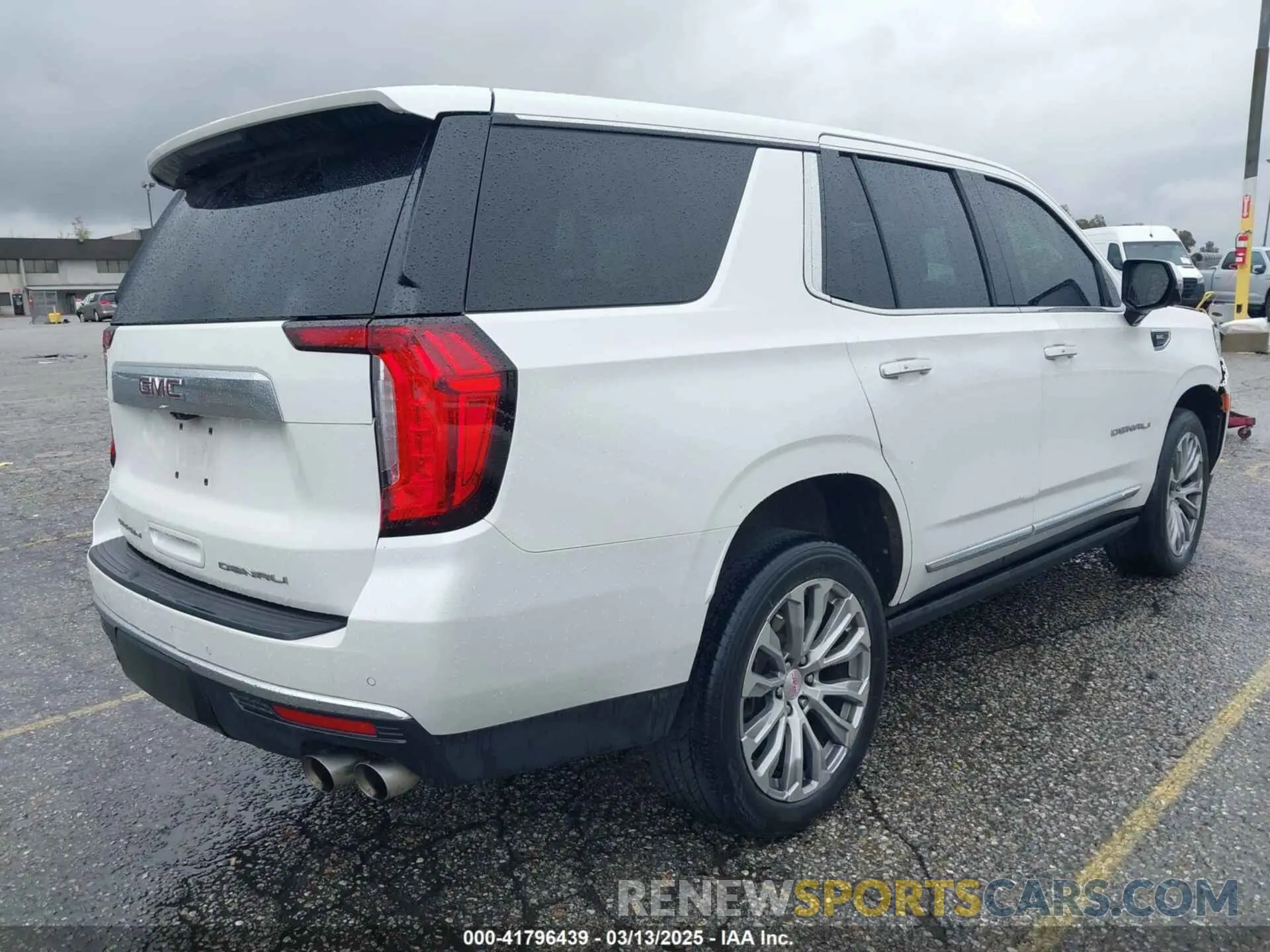 4 fotografías del automóvil dañado 1GKS2DKL8MR125626 GMC YUKON 2021