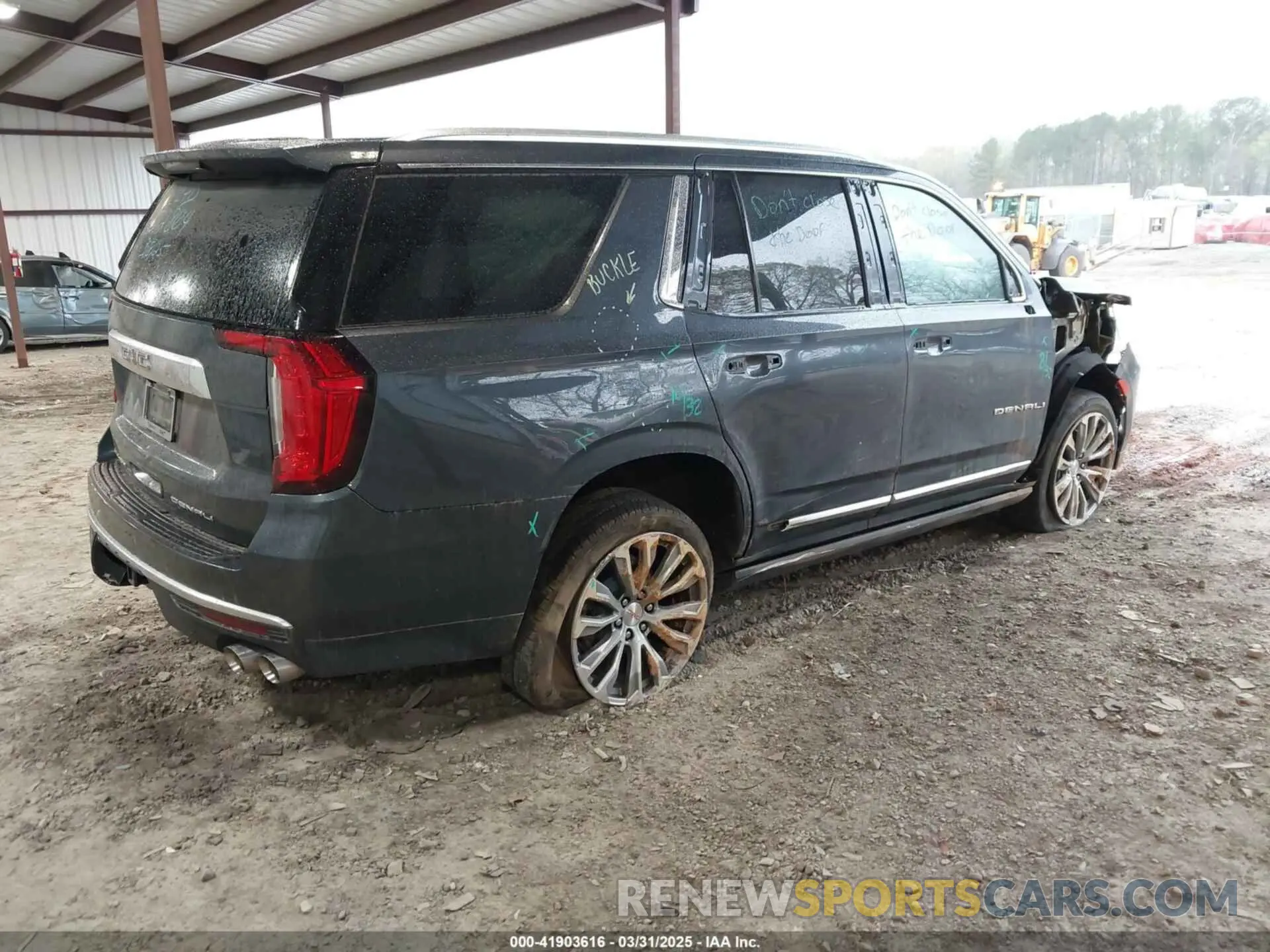 4 fotografías del automóvil dañado 1GKS2DKL8MR382804 GMC YUKON 2021