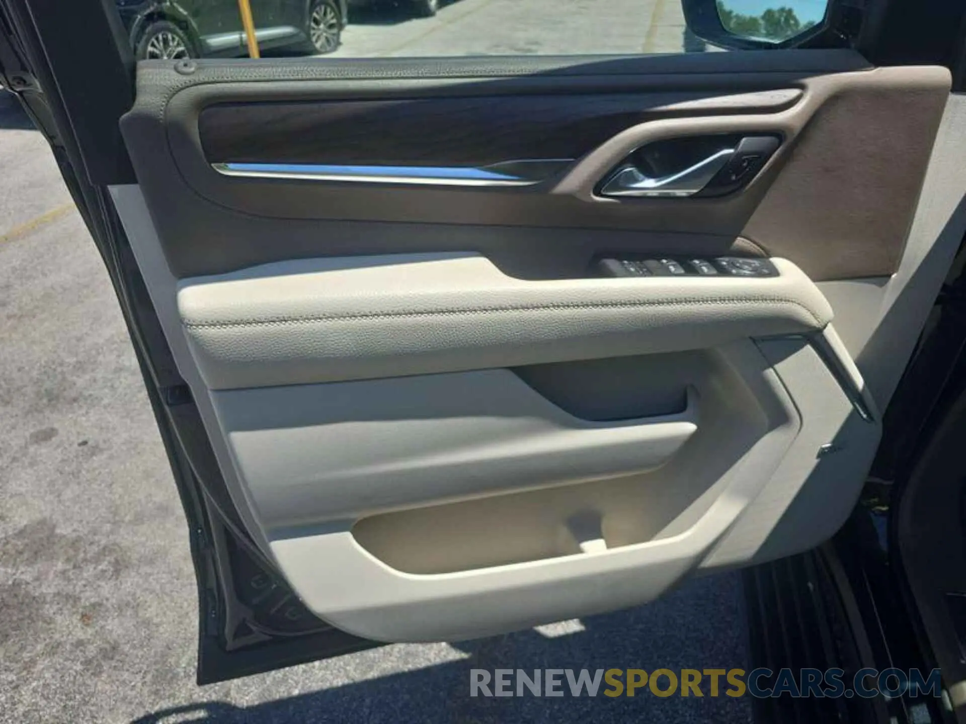10 fotografías del automóvil dañado 1GKS2DKLXMR125059 GMC YUKON 2021