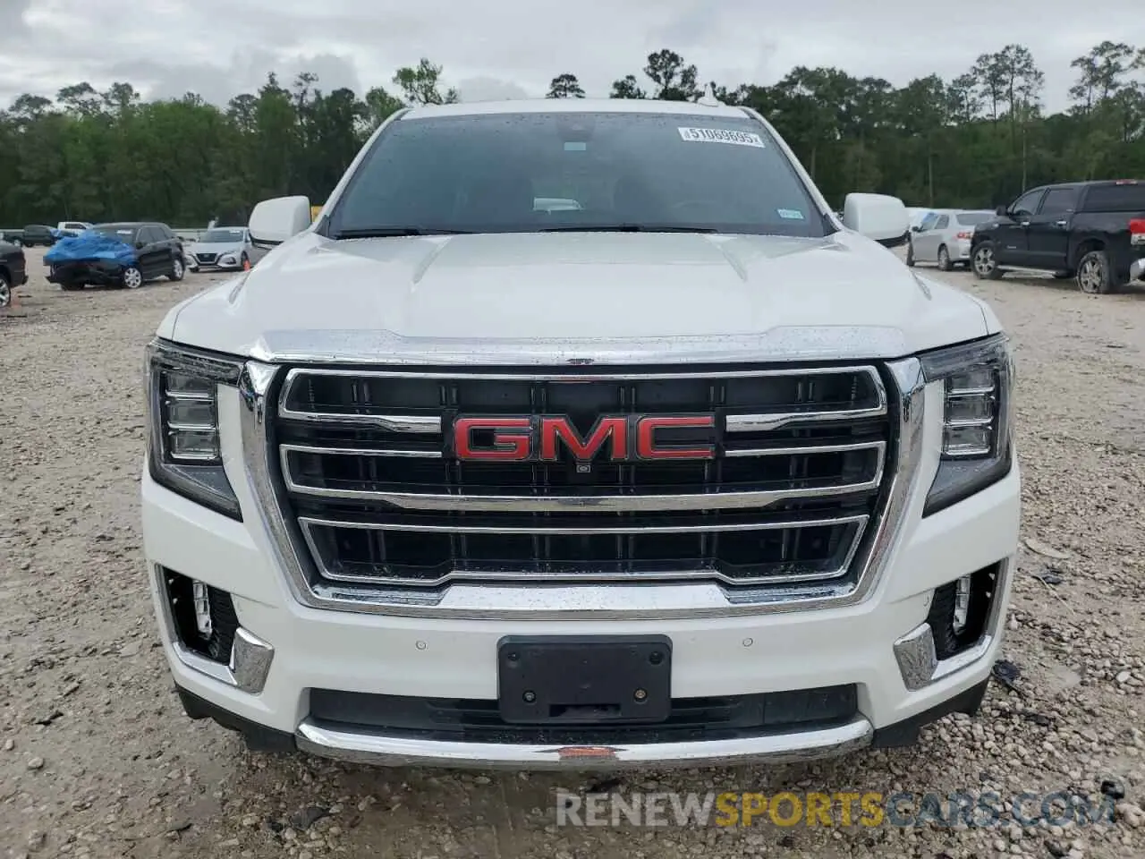 5 fotografías del automóvil dañado 1GKS2GKD6MR429631 GMC YUKON 2021