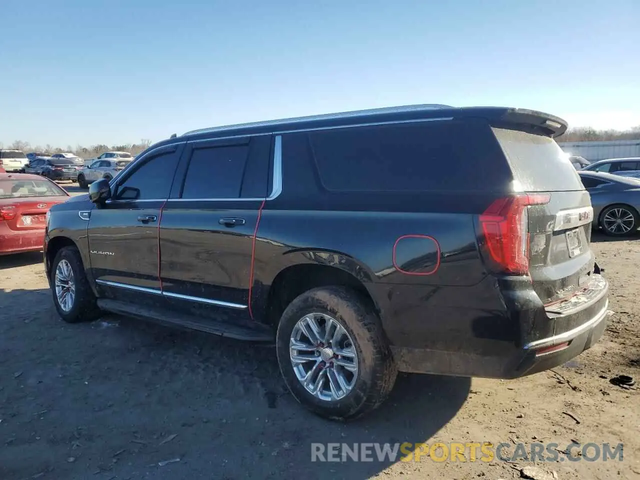 2 fotografías del automóvil dañado 1GKS2GKD6MR477825 GMC YUKON 2021