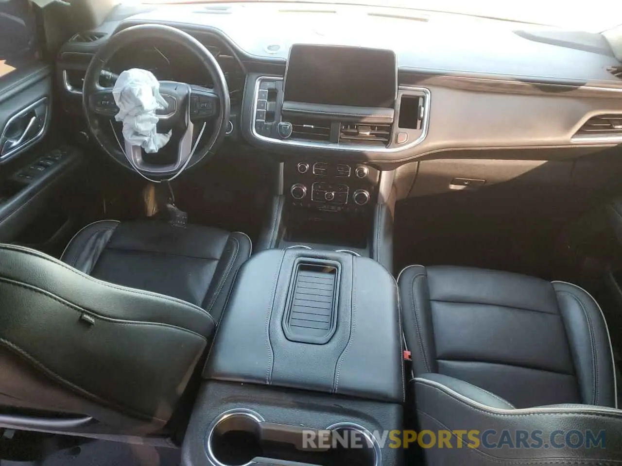 8 fotografías del automóvil dañado 1GKS2GKD6MR477825 GMC YUKON 2021