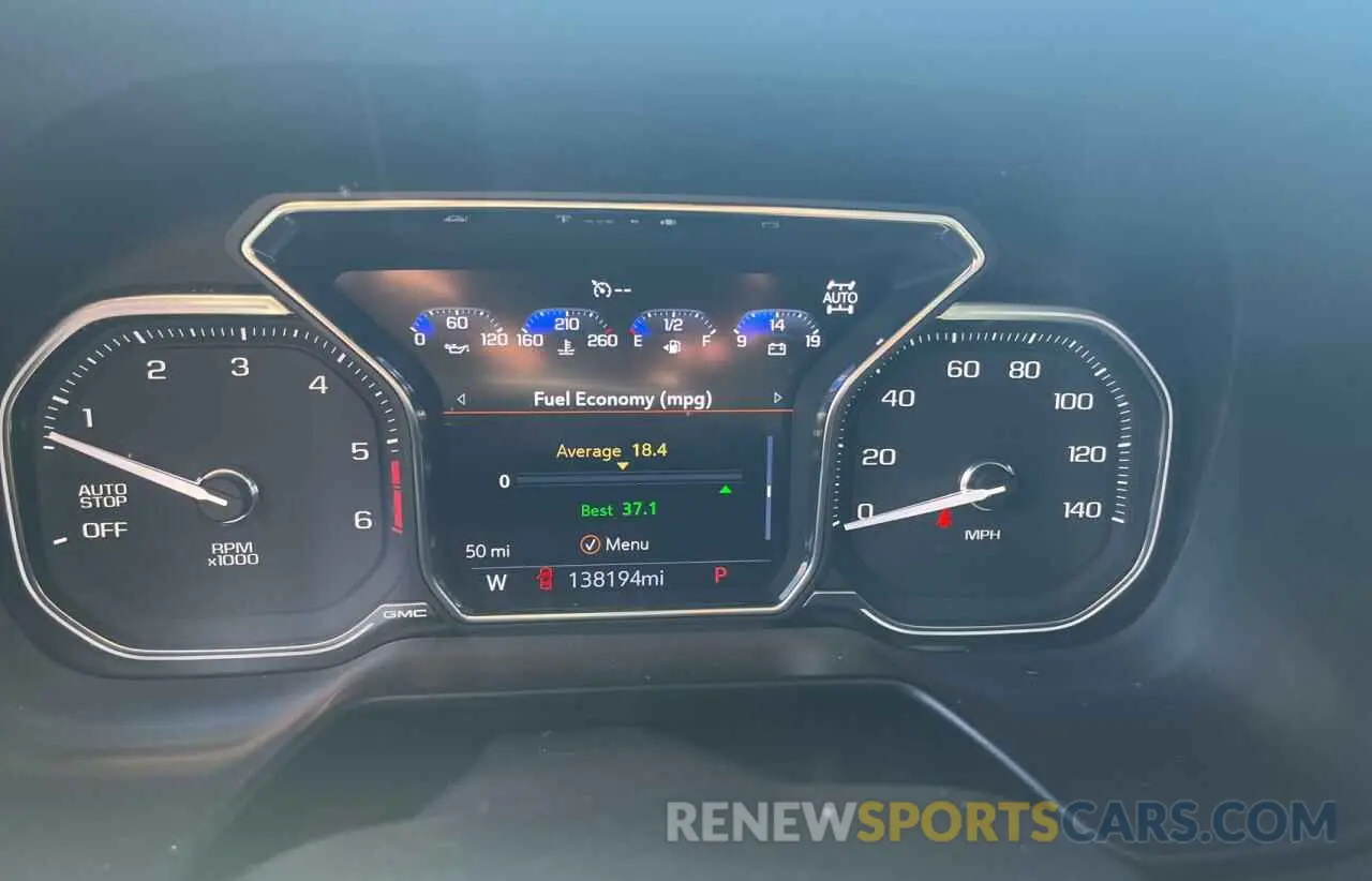 8 fotografías del automóvil dañado 1GKS2GKT9MR448777 GMC YUKON 2021