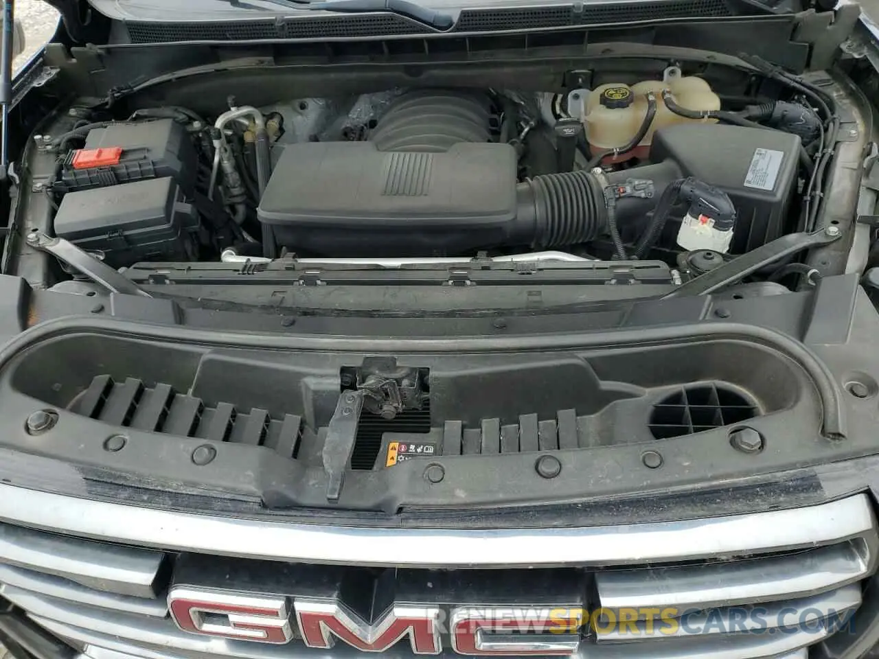 12 fotografías del automóvil dañado 1GKS2HKD4MR182258 GMC YUKON 2021