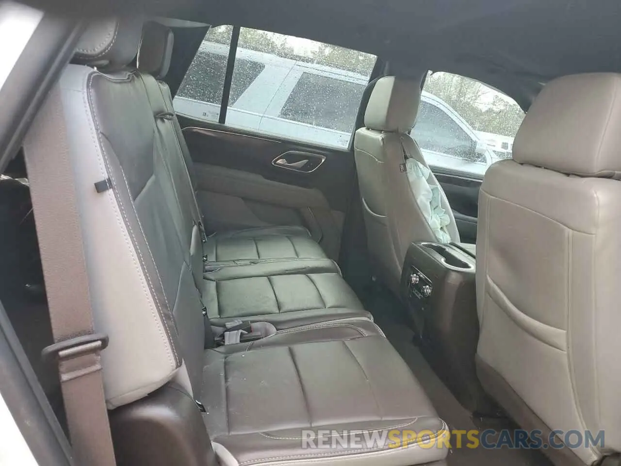 11 fotografías del automóvil dañado 1GKS1AKD7NR201865 GMC YUKON 2022