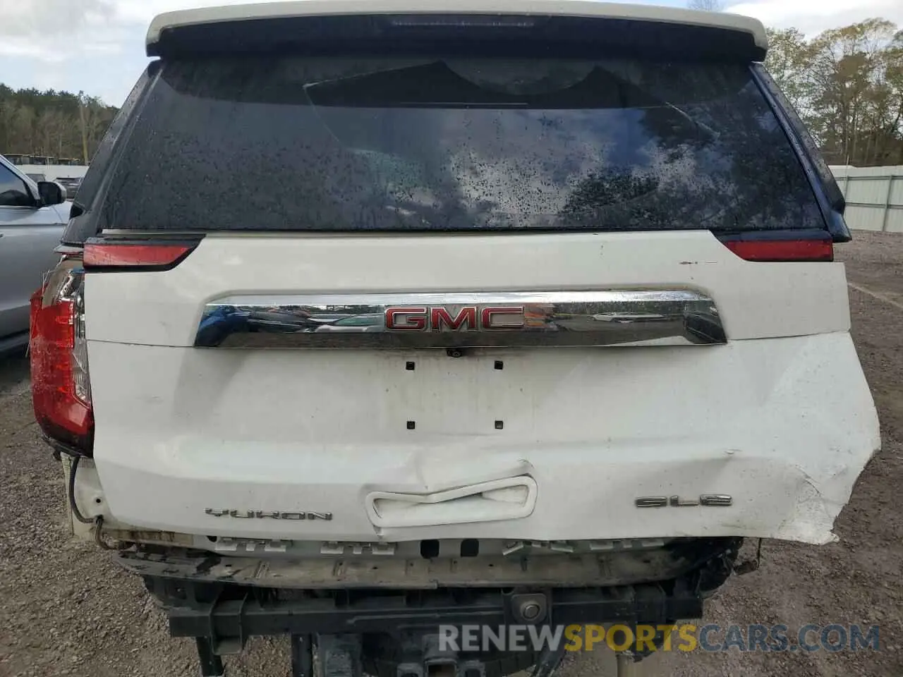 6 fotografías del automóvil dañado 1GKS1AKD7NR201865 GMC YUKON 2022