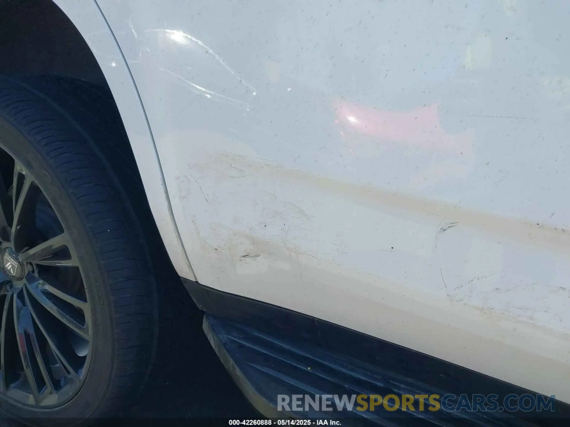 22 fotografías del automóvil dañado 1GKS1AKD8NR196434 GMC YUKON 2022