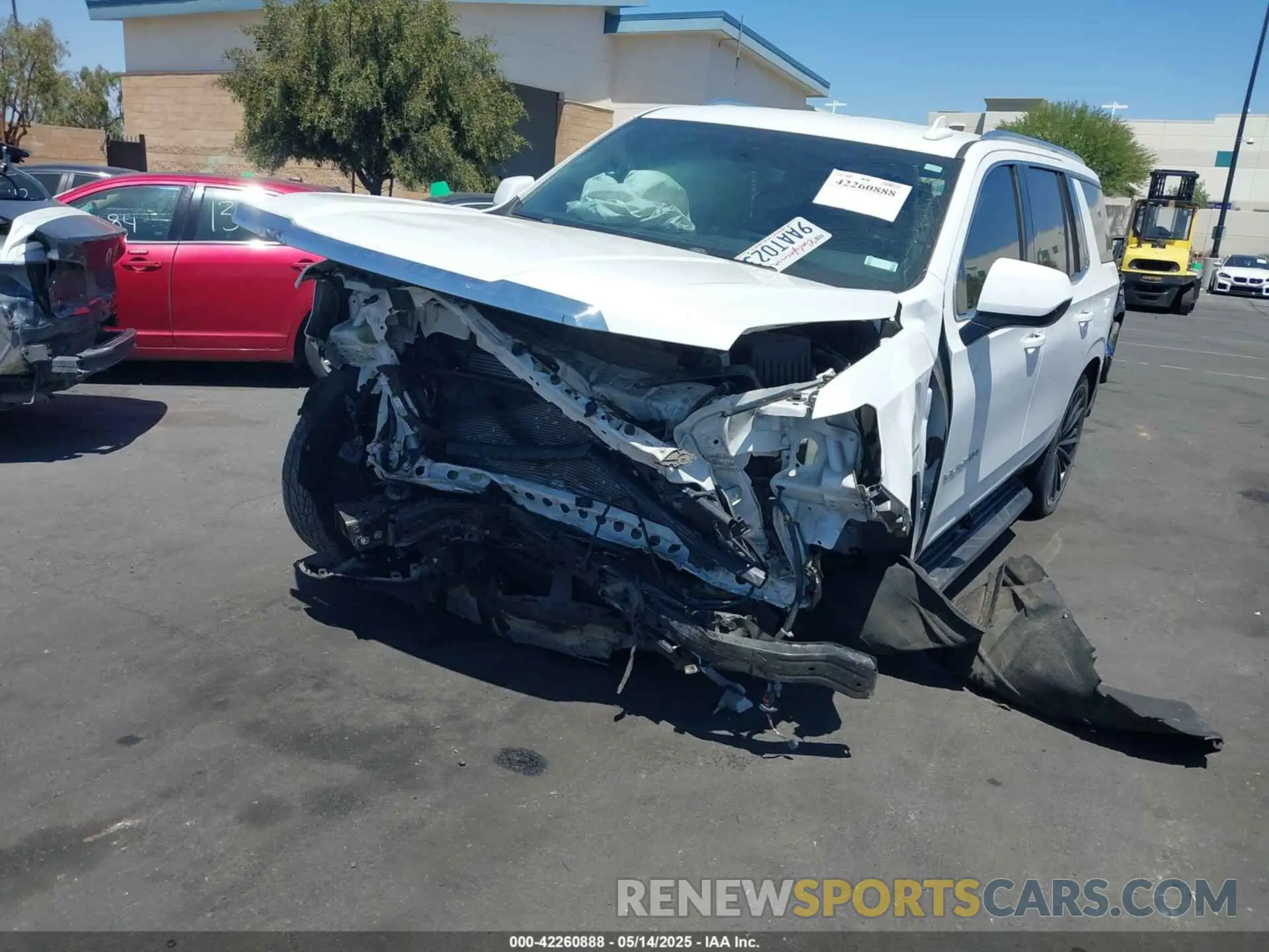 6 fotografías del automóvil dañado 1GKS1AKD8NR196434 GMC YUKON 2022