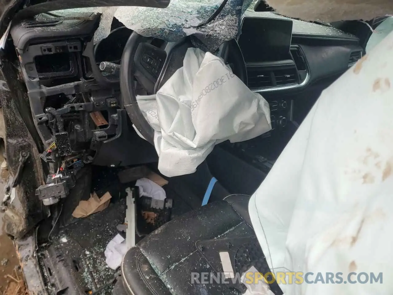 8 fotografías del automóvil dañado 1GKS2BKD4NR350432 GMC YUKON 2022