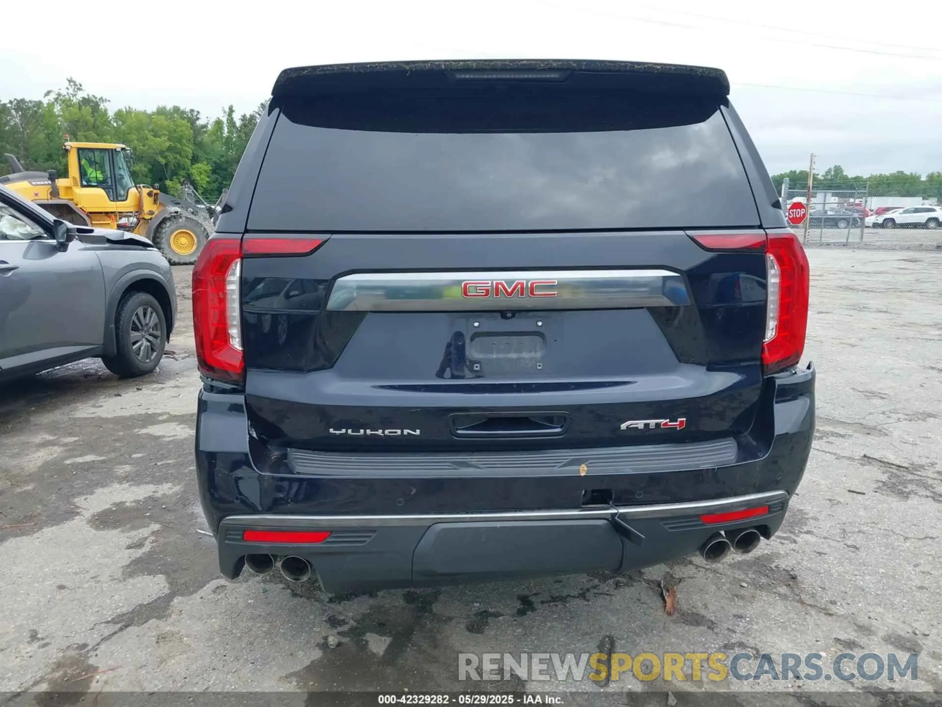 16 fotografías del automóvil dañado 1GKS2CKLXNR308618 GMC YUKON 2022