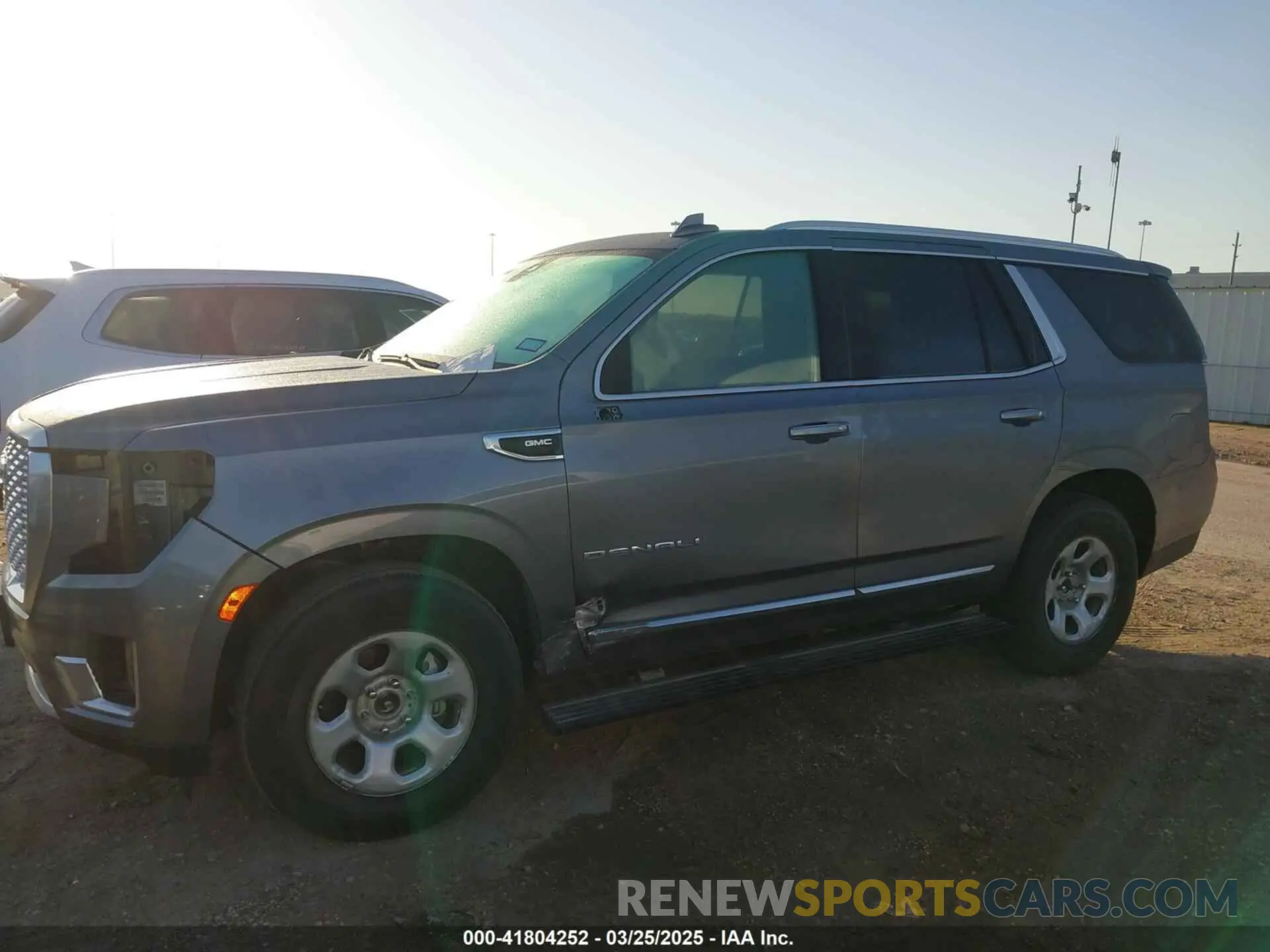 13 fotografías del automóvil dañado 1GKS2DKL5NR327423 GMC YUKON 2022