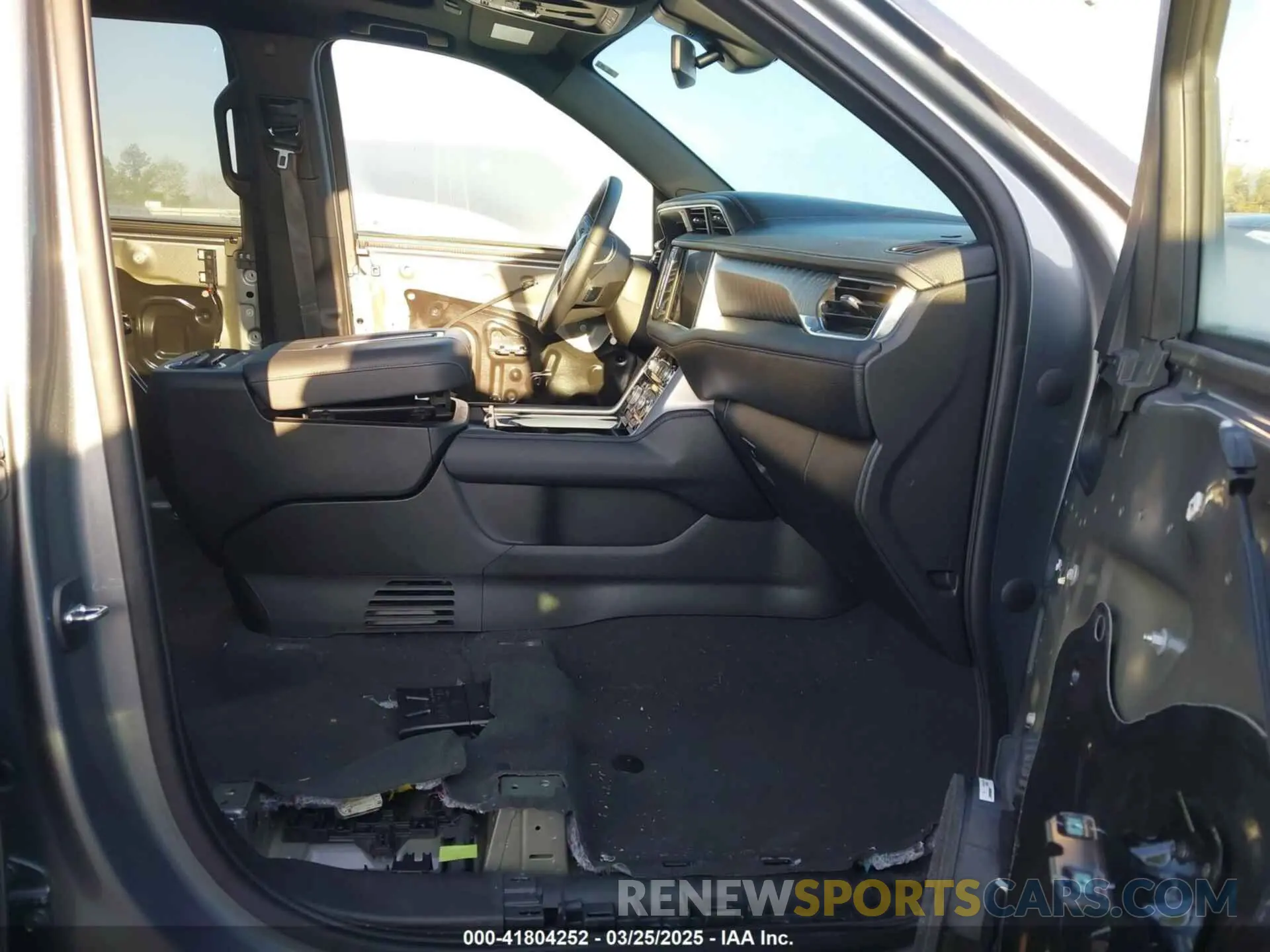 5 fotografías del automóvil dañado 1GKS2DKL5NR327423 GMC YUKON 2022