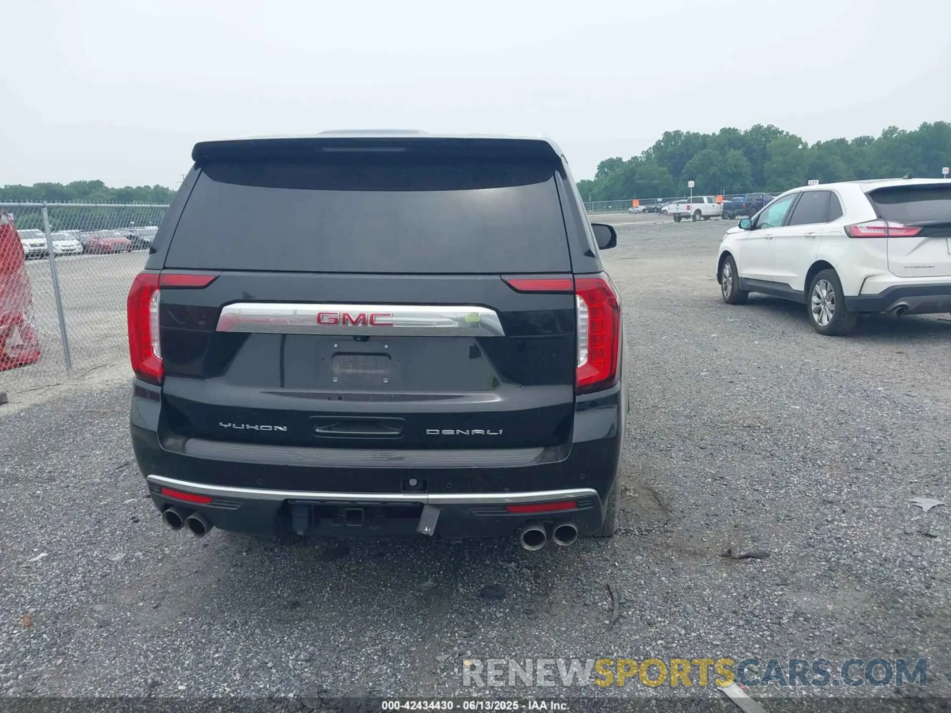 16 fotografías del automóvil dañado 1GKS2DKL7NR271890 GMC YUKON 2022