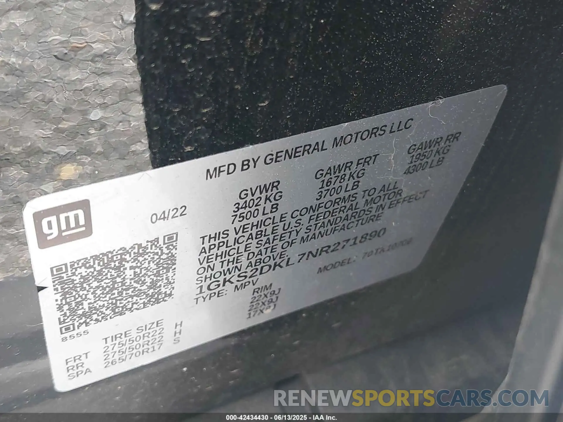 9 fotografías del automóvil dañado 1GKS2DKL7NR271890 GMC YUKON 2022