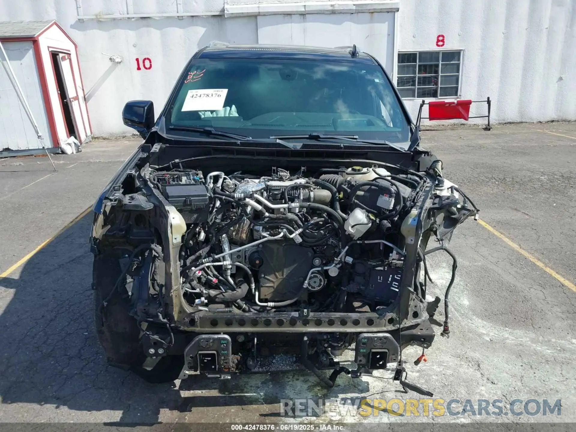 13 fotografías del automóvil dañado 1GKS2DKT9NR212274 GMC YUKON 2022