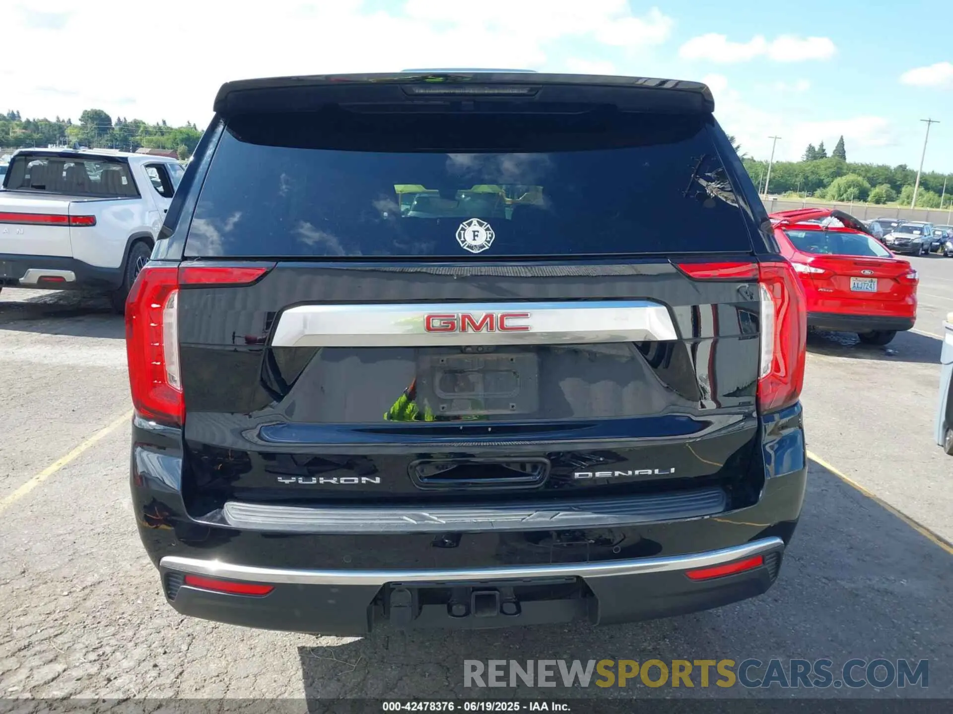 17 fotografías del automóvil dañado 1GKS2DKT9NR212274 GMC YUKON 2022