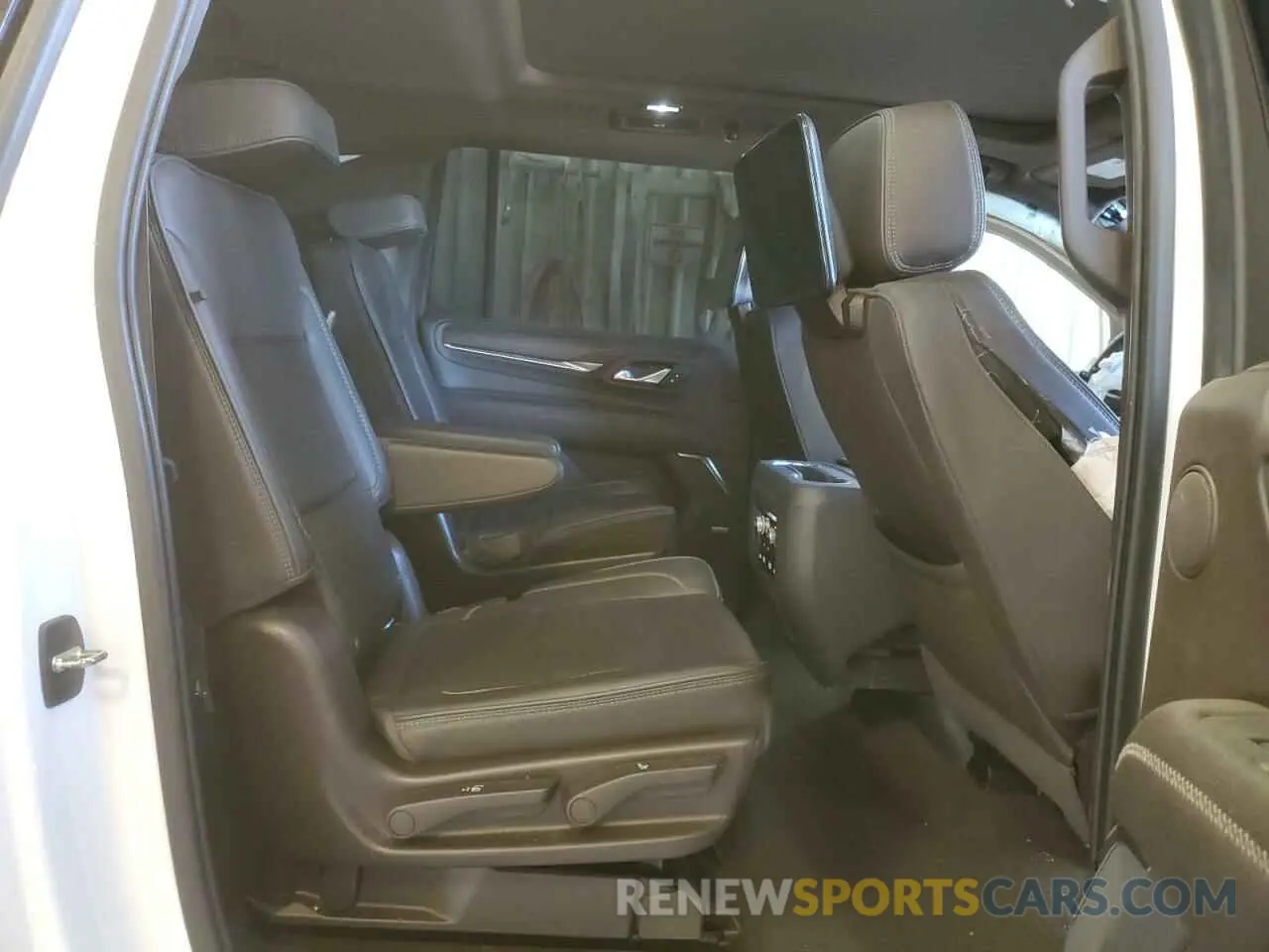 11 fotografías del automóvil dañado 1GKS2JKL5NR133425 GMC YUKON 2022