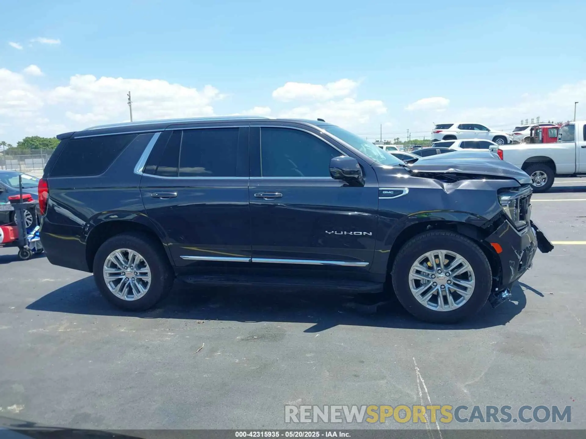 12 fotografías del automóvil dañado 1GKS1BKD4PR552161 GMC YUKON 2023