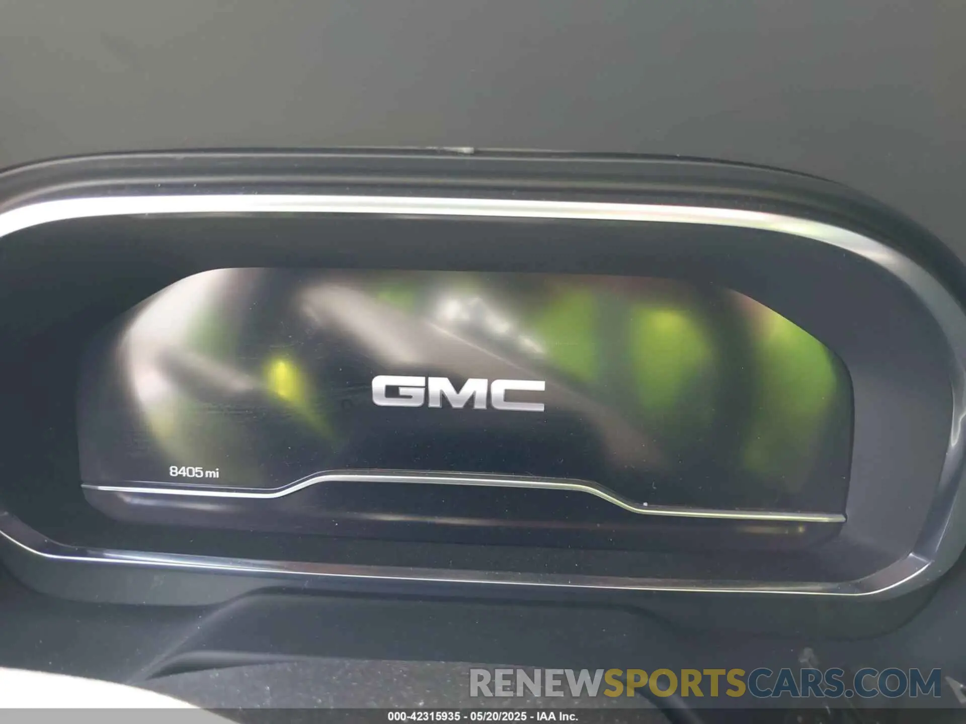 7 fotografías del automóvil dañado 1GKS1BKD4PR552161 GMC YUKON 2023