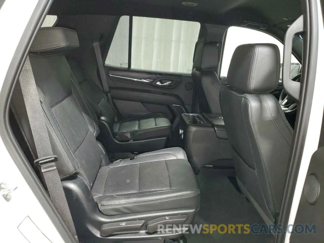 11 fotografías del automóvil dañado 1GKS1DKL0PR228384 GMC YUKON 2023