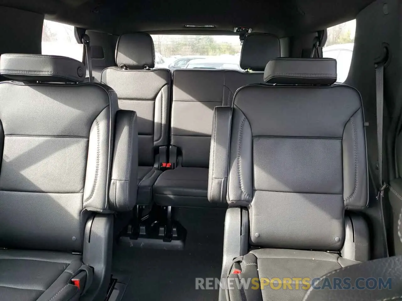 10 fotografías del automóvil dañado 1GKS1DKL0PR263524 GMC YUKON 2023