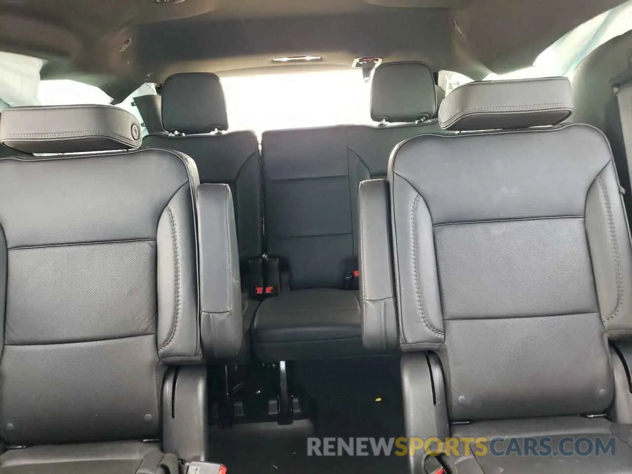 10 fotografías del automóvil dañado 1GKS1DKL0PR266651 GMC YUKON 2023