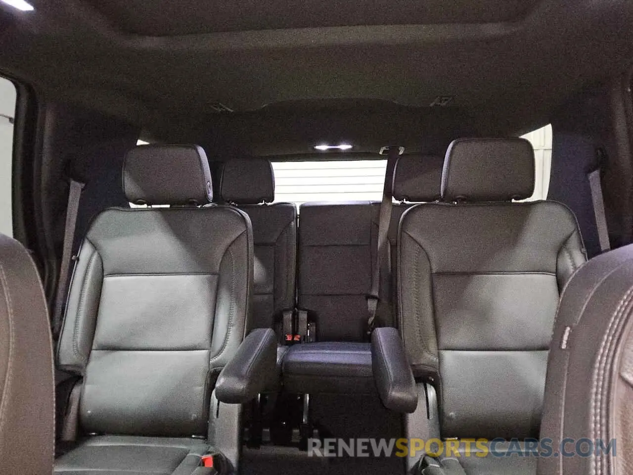 10 fotografías del automóvil dañado 1GKS1DKL0PR502568 GMC YUKON 2023