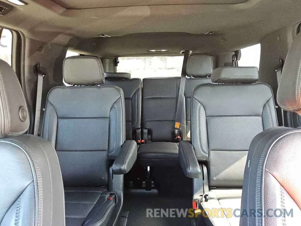 10 fotografías del automóvil dañado 1GKS1DKL9PR341475 GMC YUKON 2023