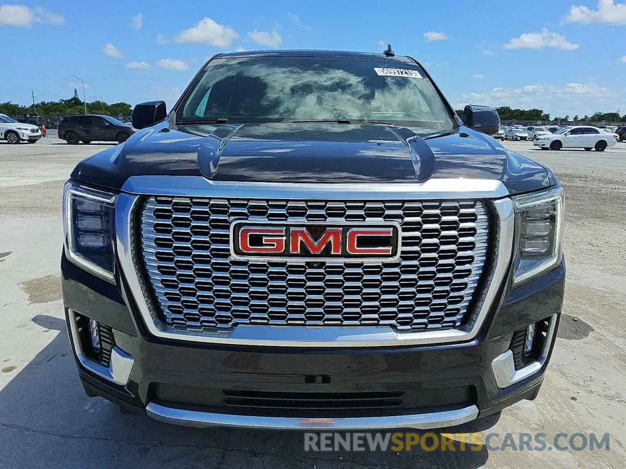 5 fotografías del automóvil dañado 1GKS1DKL9PR341475 GMC YUKON 2023