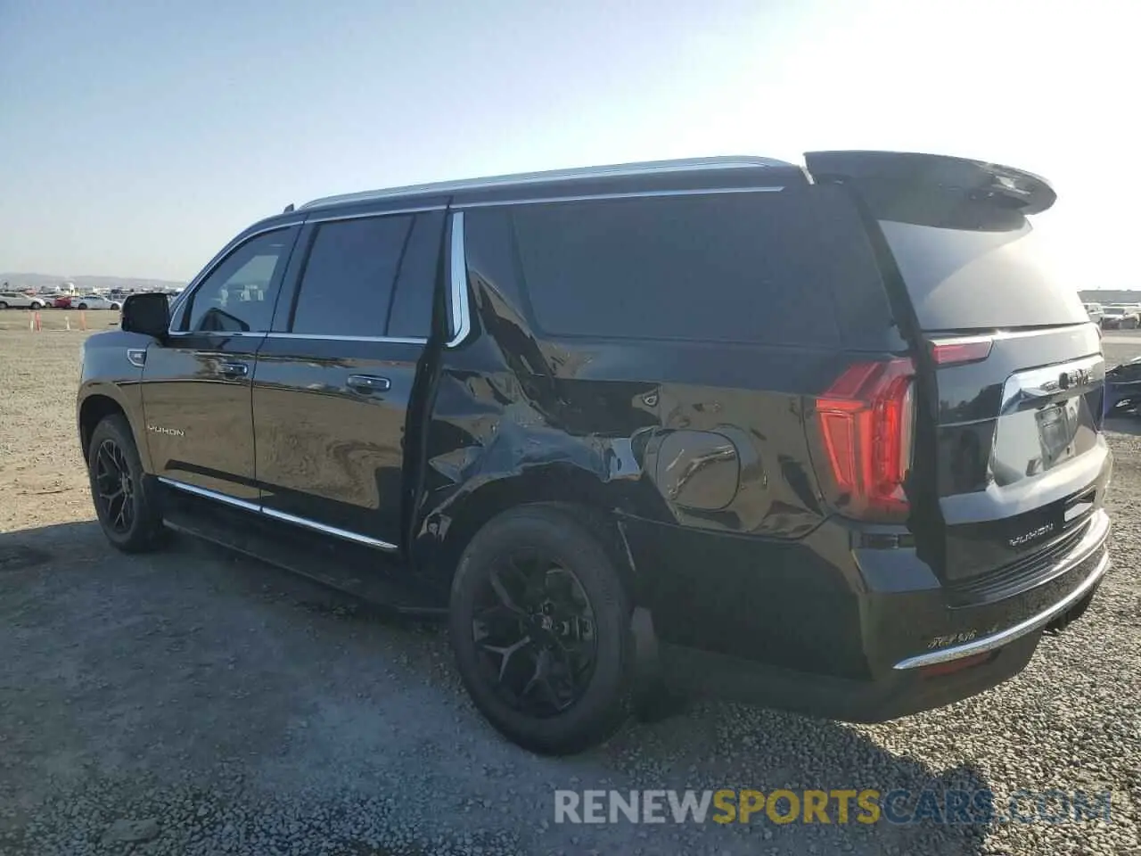 2 fotografías del automóvil dañado 1GKS1GKD8PR321079 GMC YUKON 2023
