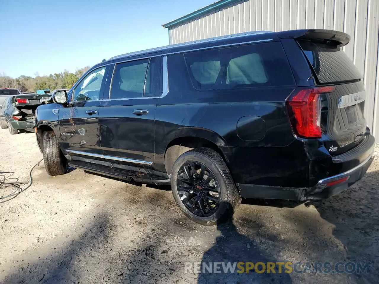 2 fotografías del automóvil dañado 1GKS1GKD9PR139844 GMC YUKON 2023