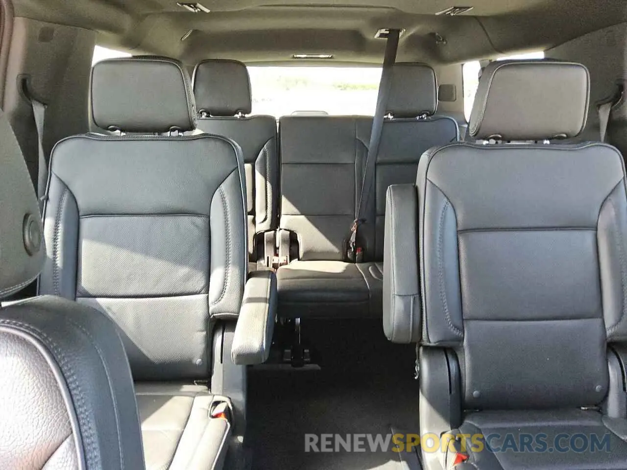 10 fotografías del automóvil dañado 1GKS1JKL3PR219077 GMC YUKON 2023