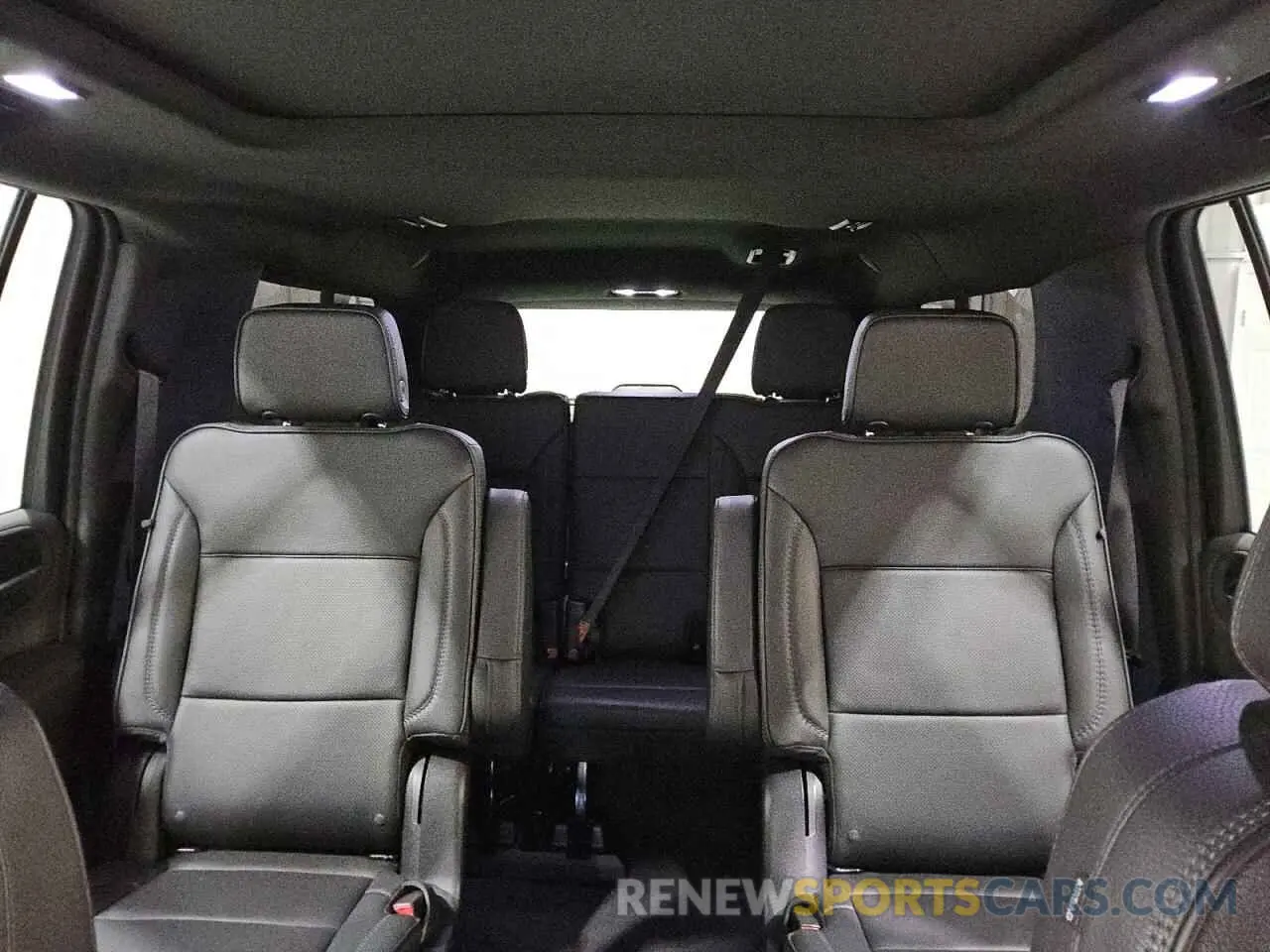 10 fotografías del automóvil dañado 1GKS1JKL9PR209119 GMC YUKON 2023