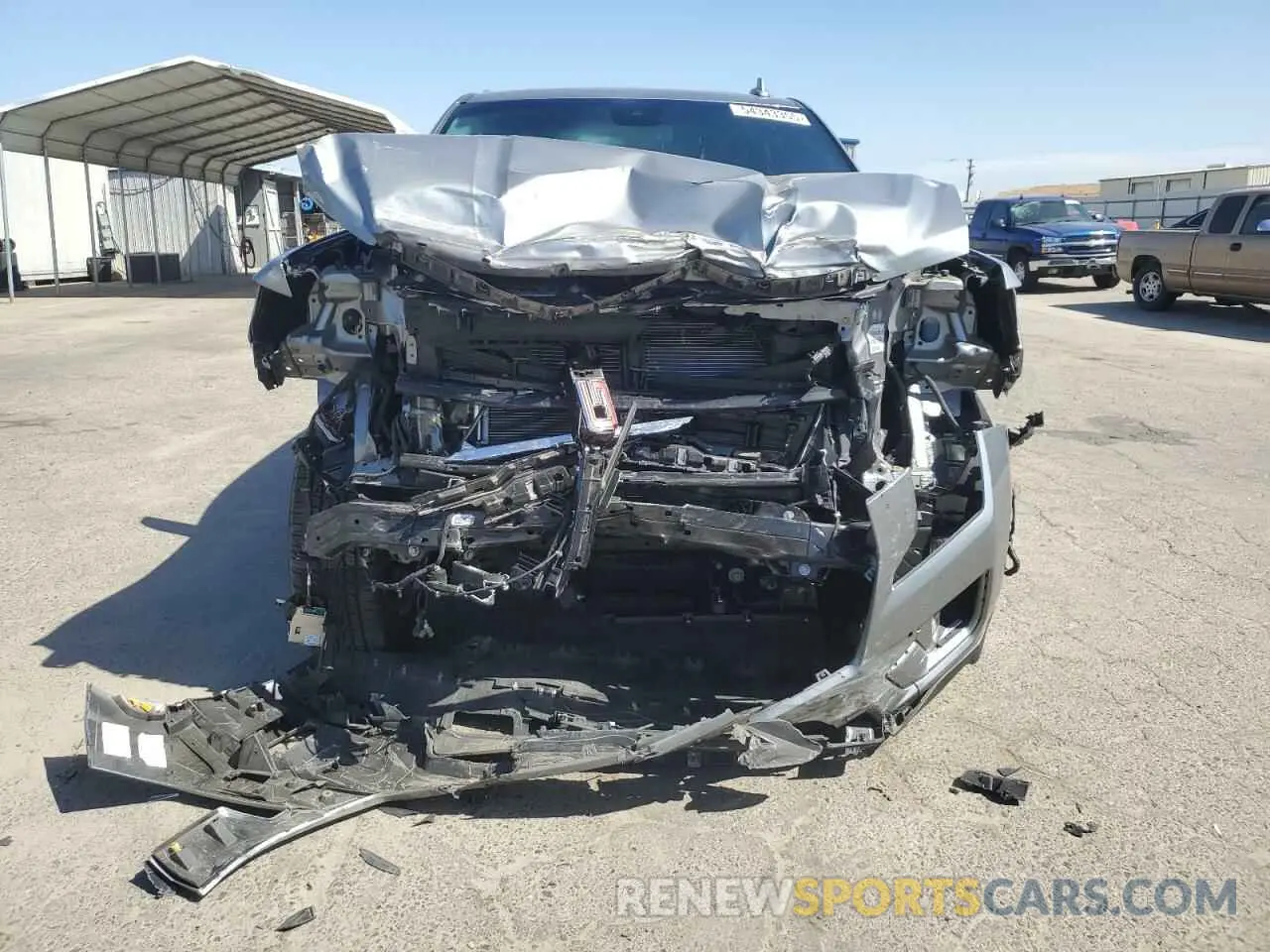 5 fotografías del automóvil dañado 1GKS2BKD0PR532681 GMC YUKON 2023