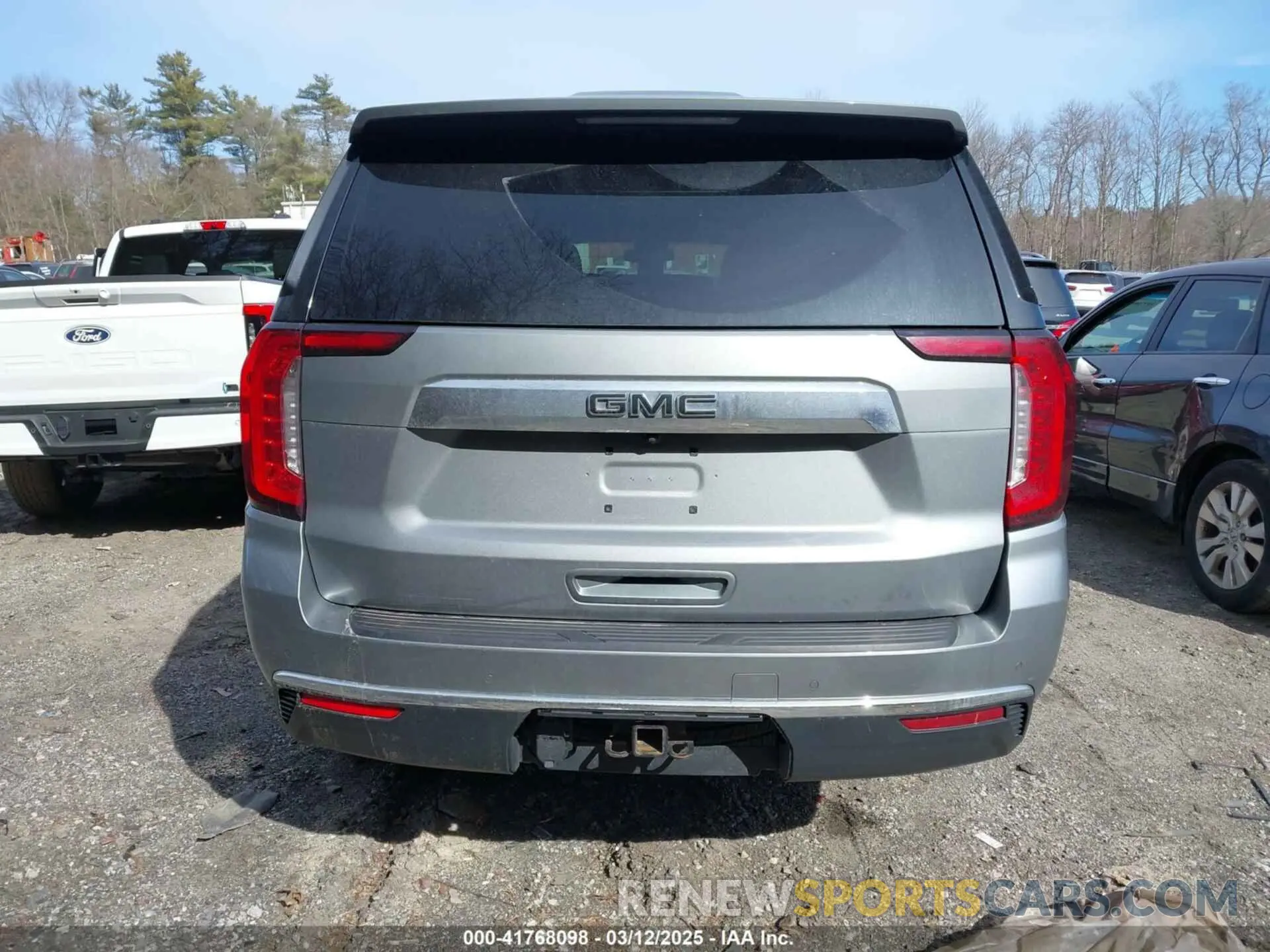 16 fotografías del automóvil dañado 1GKS2BKT9PR367155 GMC YUKON 2023