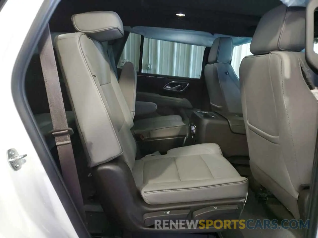 11 fotografías del automóvil dañado 1GKS2BKTXPR468852 GMC YUKON 2023