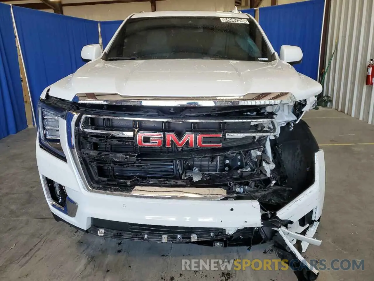 5 fotografías del automóvil dañado 1GKS2BKTXPR468852 GMC YUKON 2023